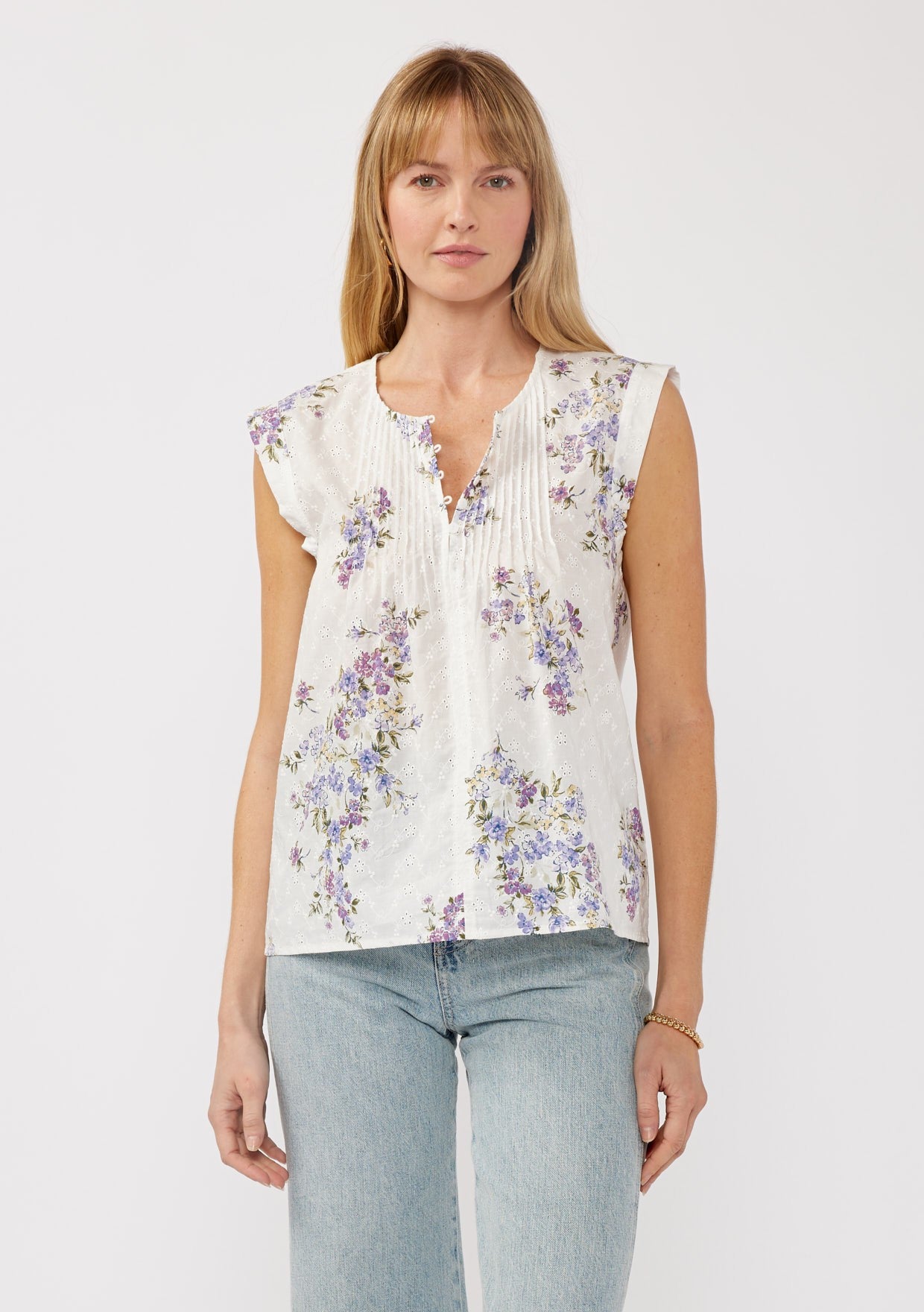 IVY EYELET TOP