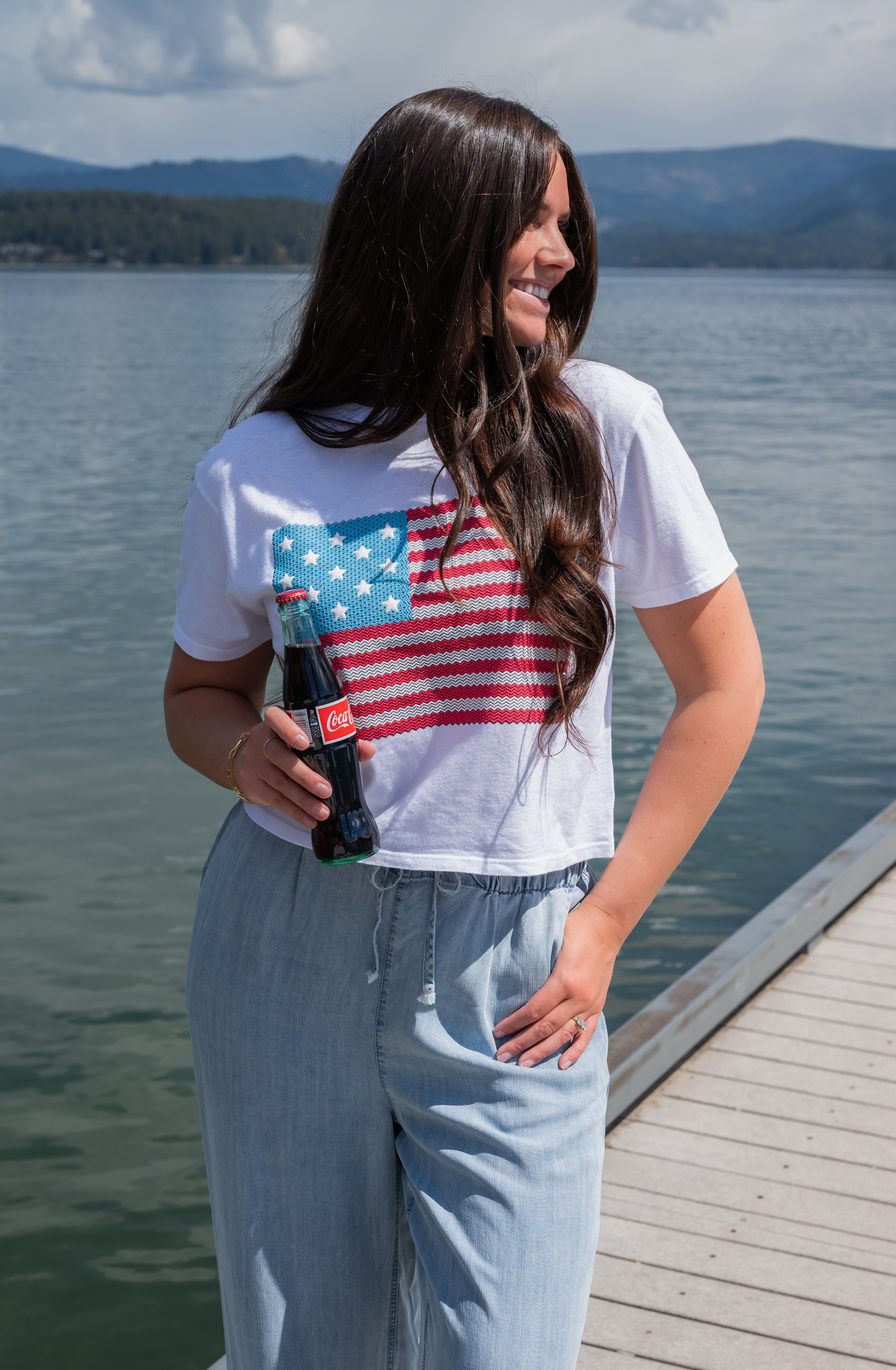 AMERICAN FLAG TEE