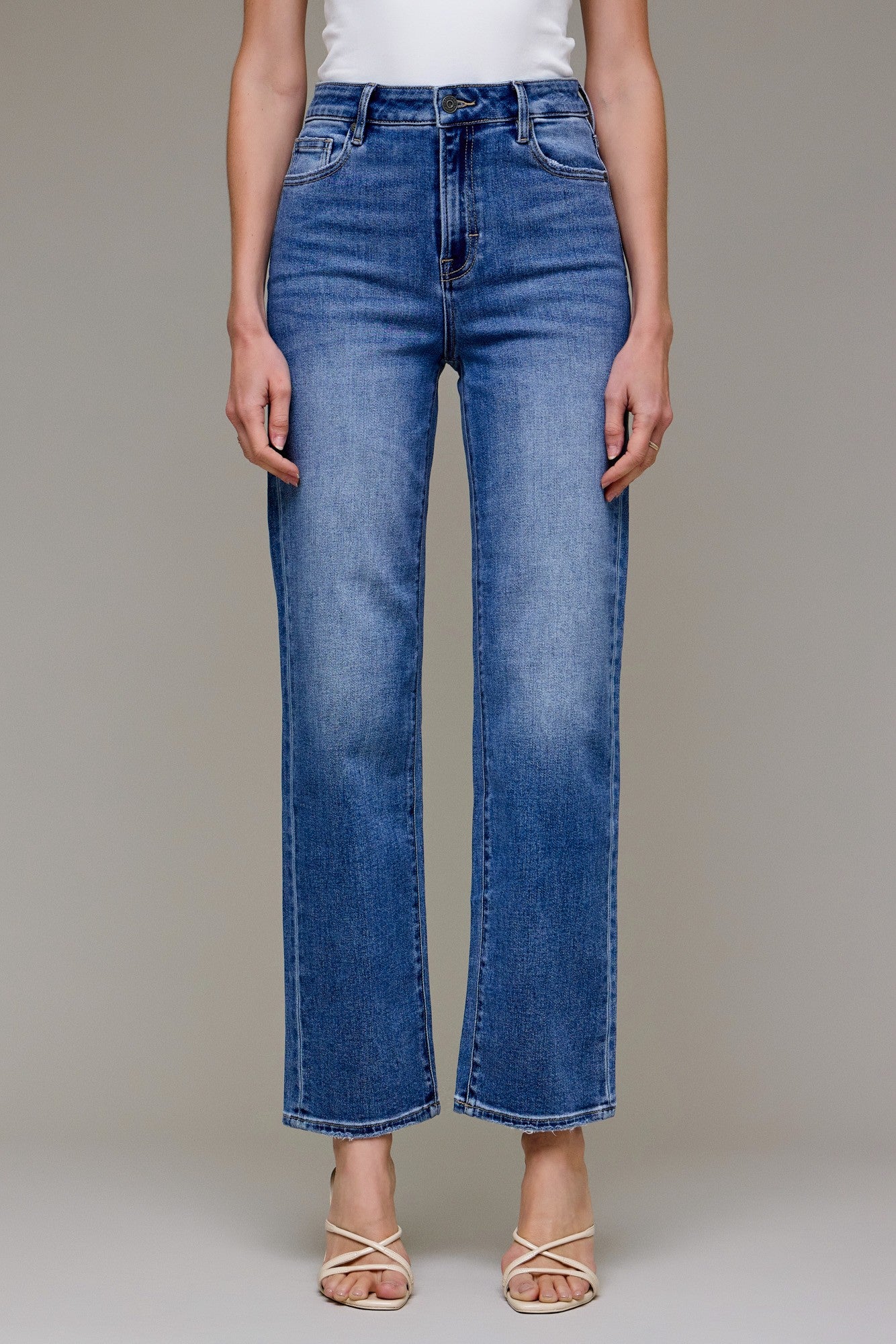 KENDRA HW CLEAN STRAIGHT