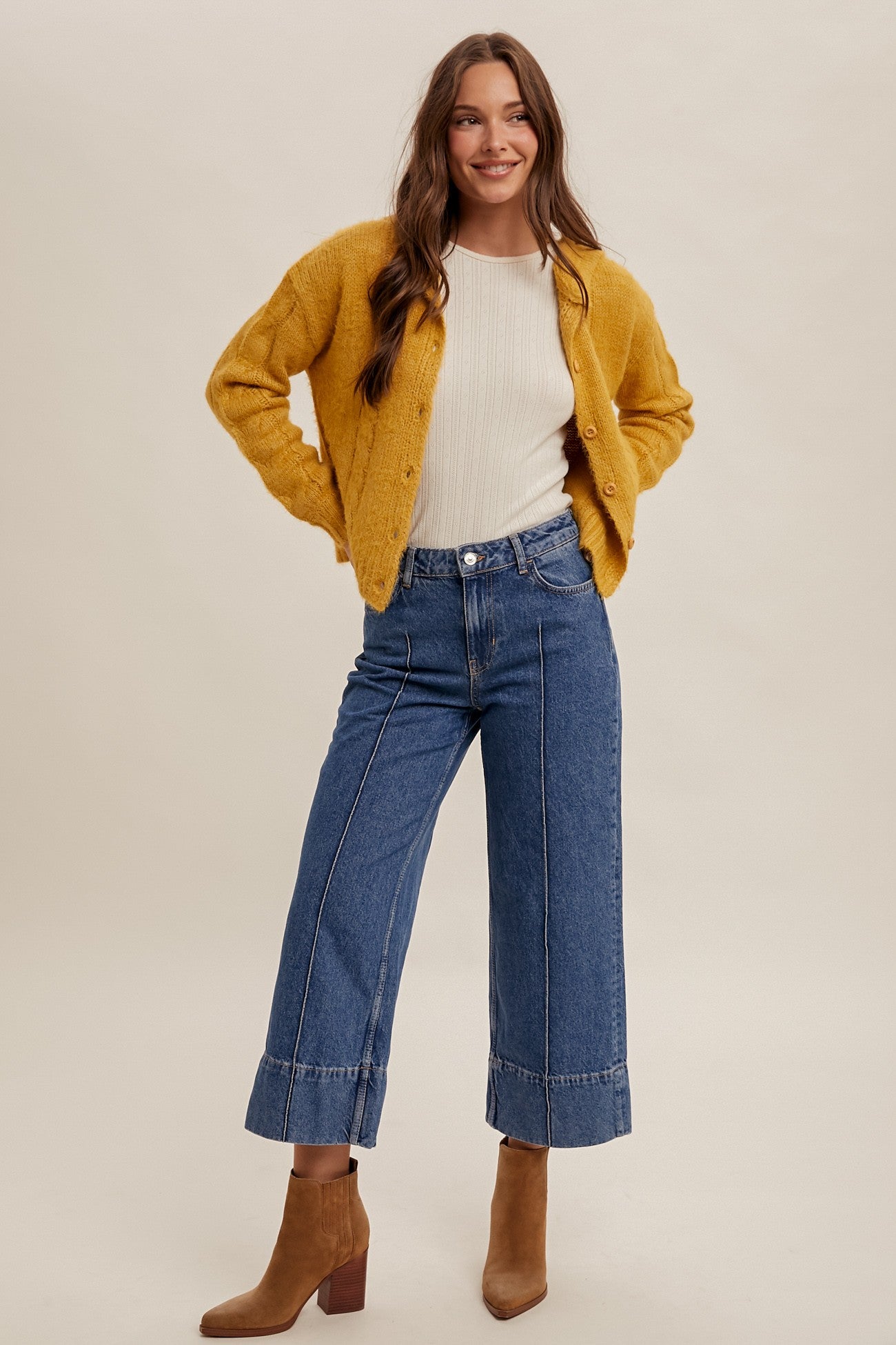 ELISSA BUTTON DOWN SWEATER
