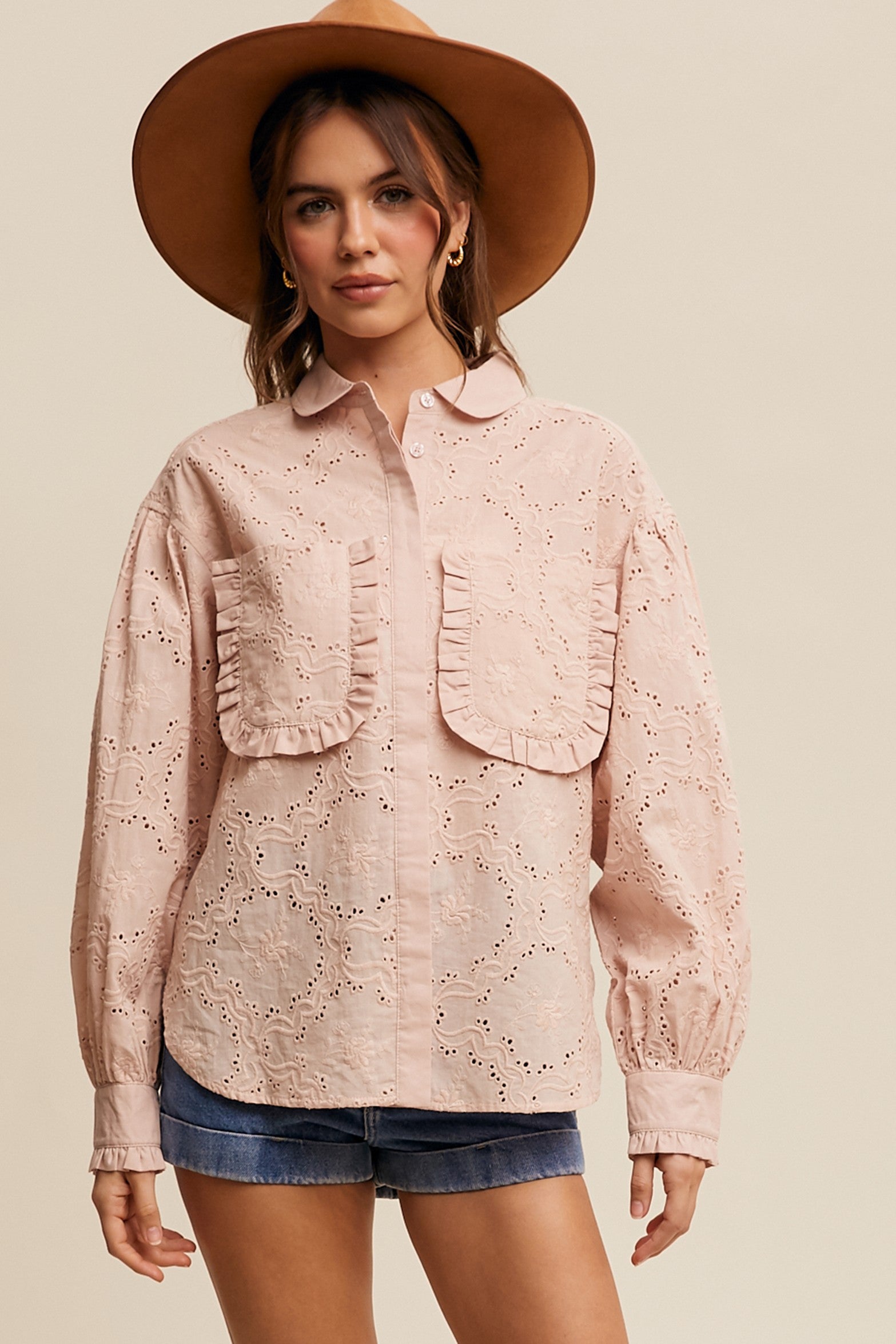 PHYLISS EYELET BUTTON DOWN