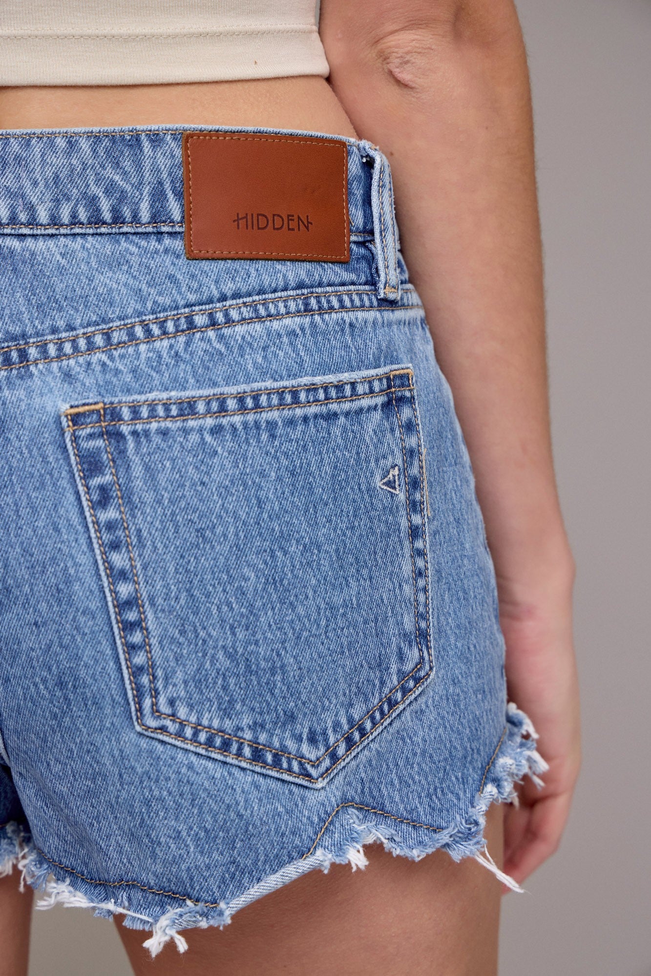 KAYLA RELAXED SHORTS