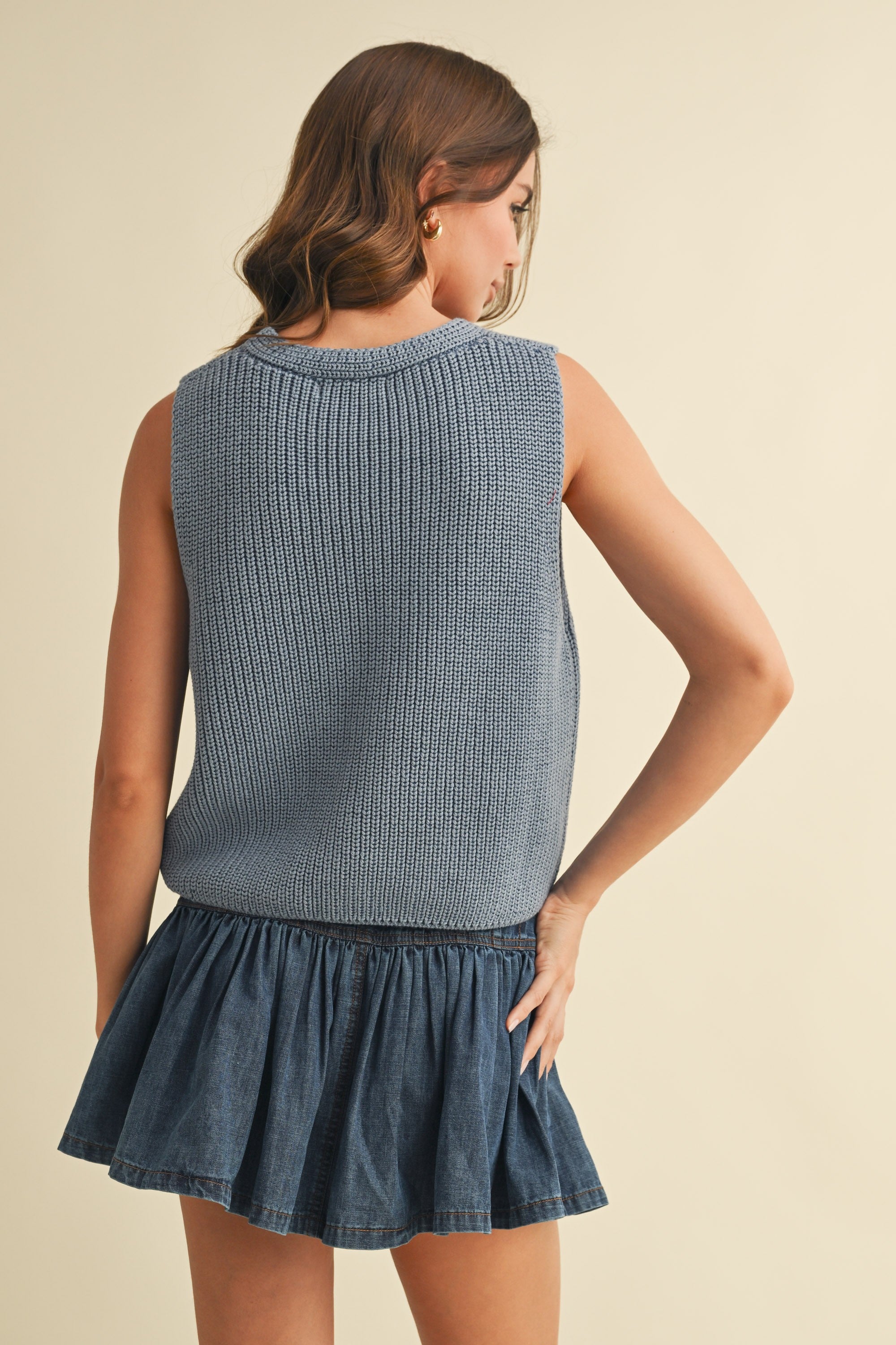 ZOIE SWEATER VEST