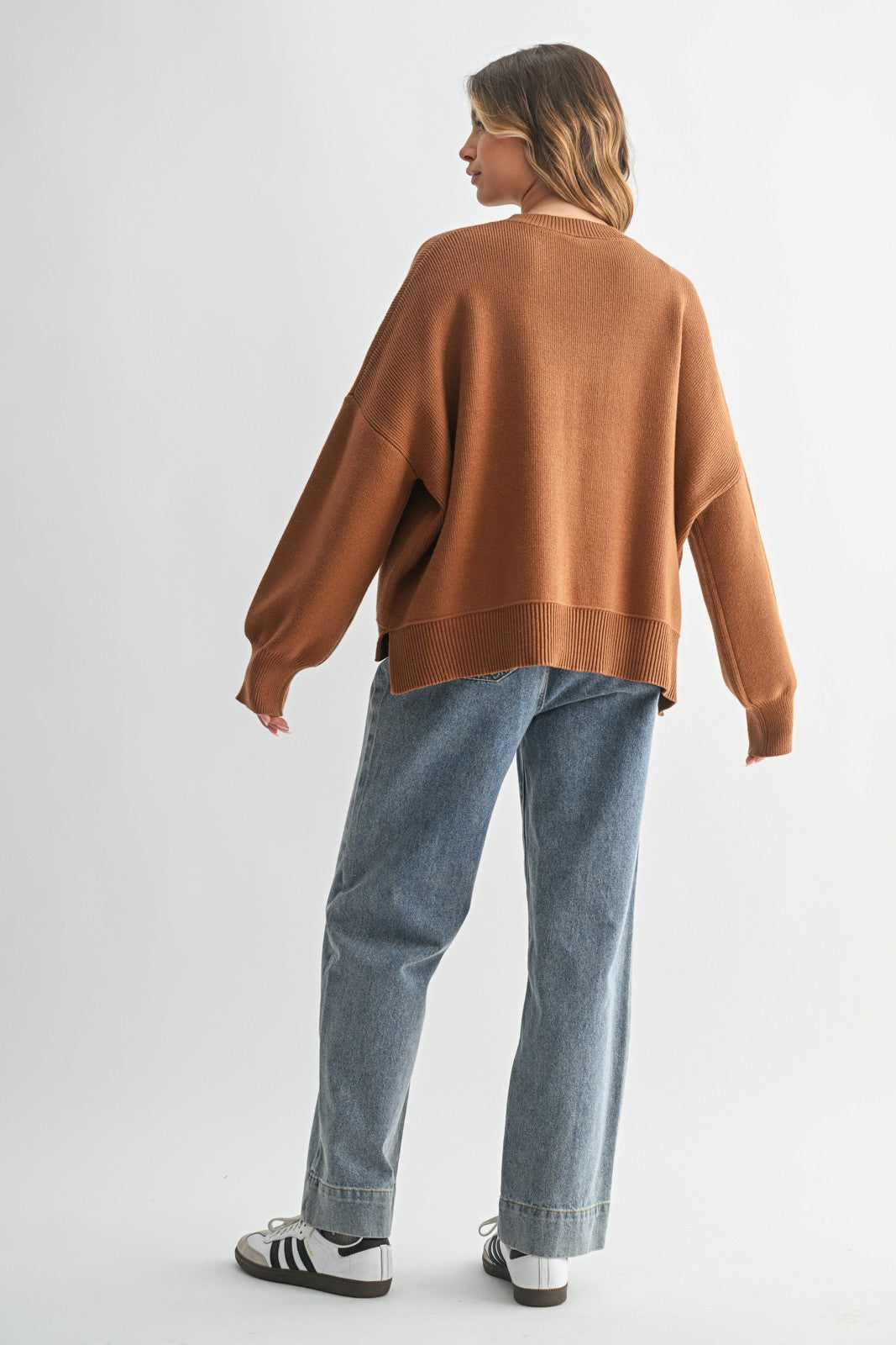 JAYLAH SWEATER