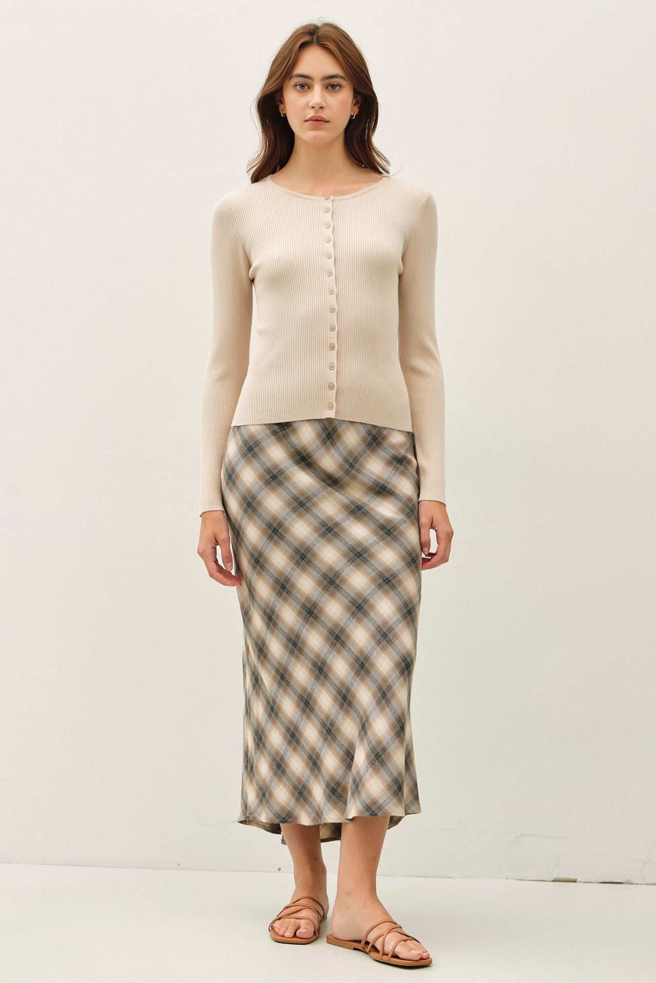FLORES BUTTON SWEATER