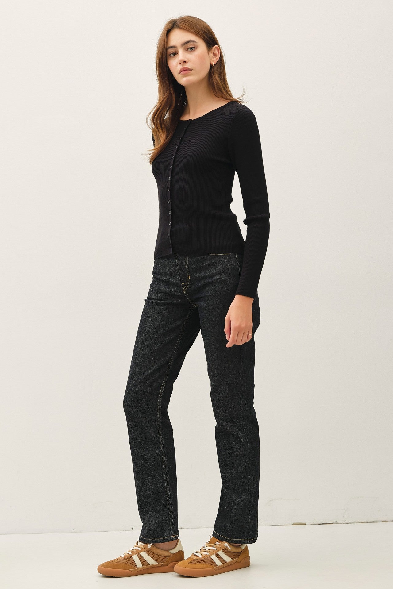 FLORES BUTTON SWEATER