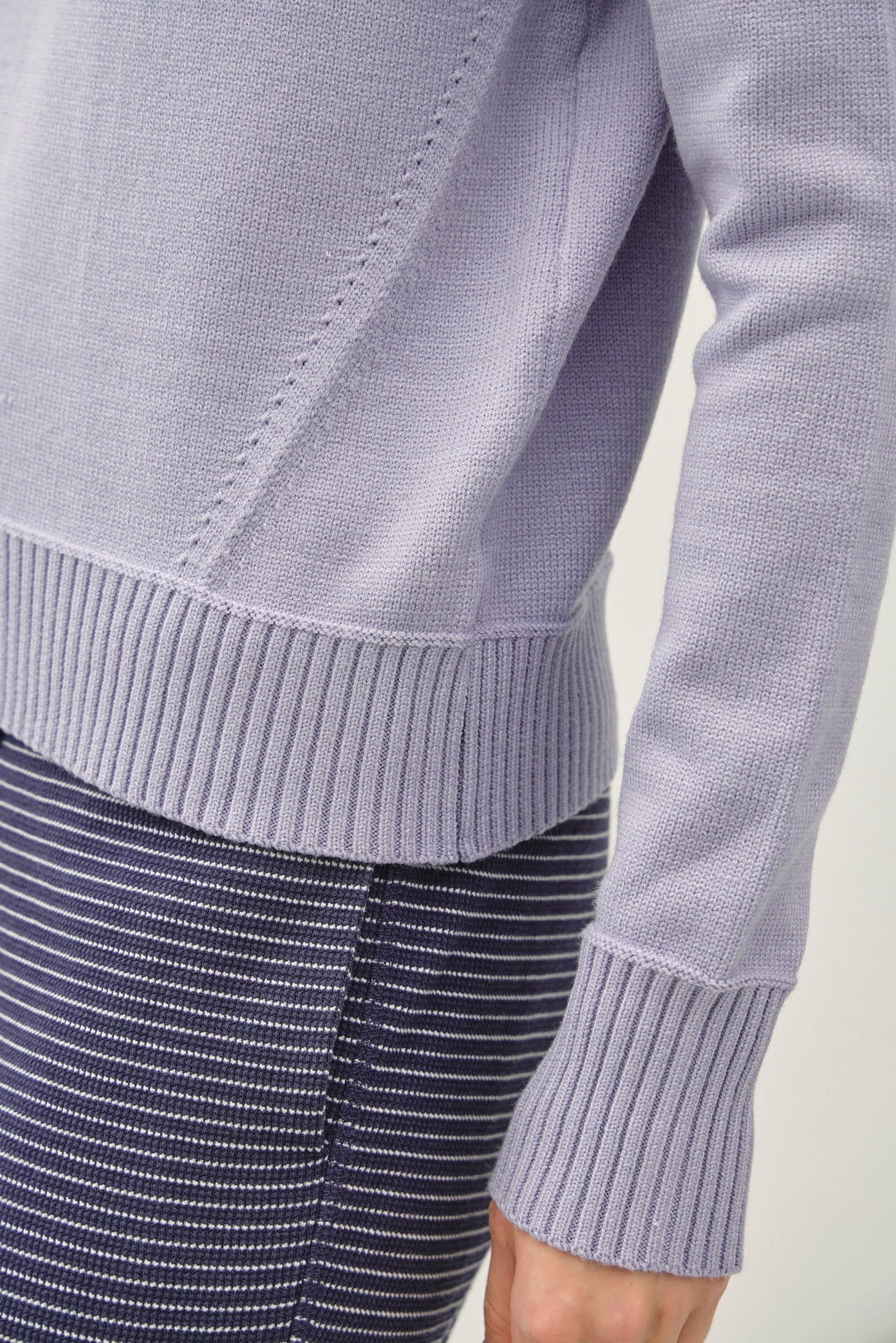 MEMORY MOCKNECK SWEATER