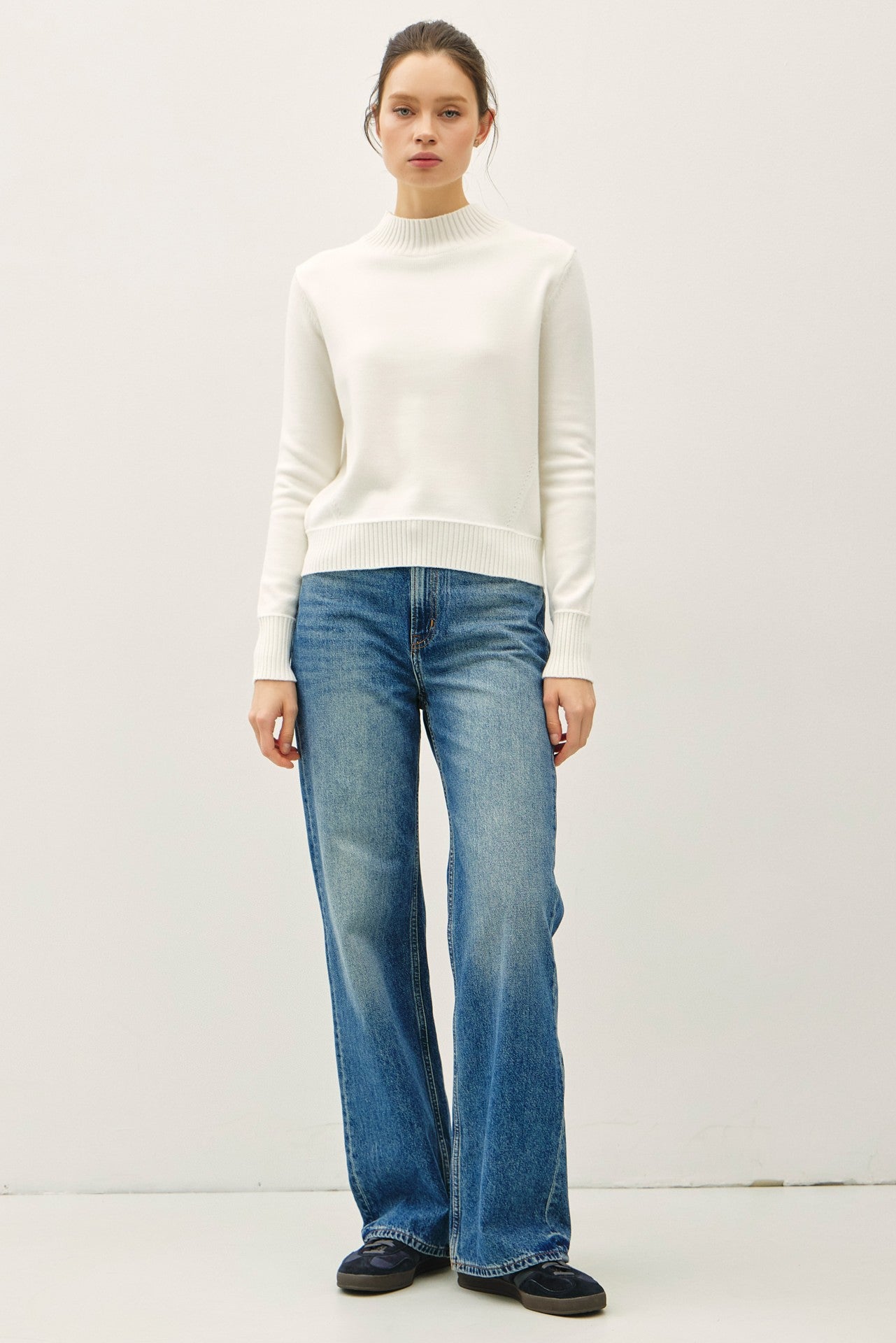 MEMORY MOCKNECK SWEATER