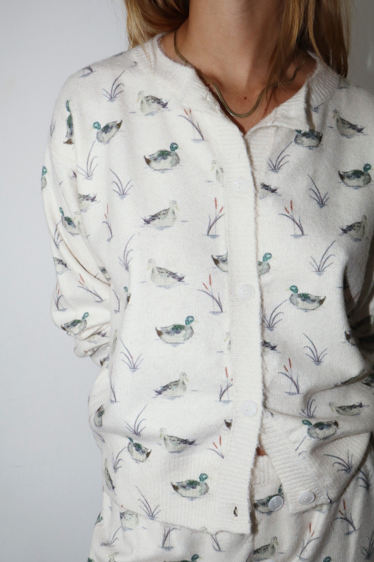 DUCKY CARDIGAN