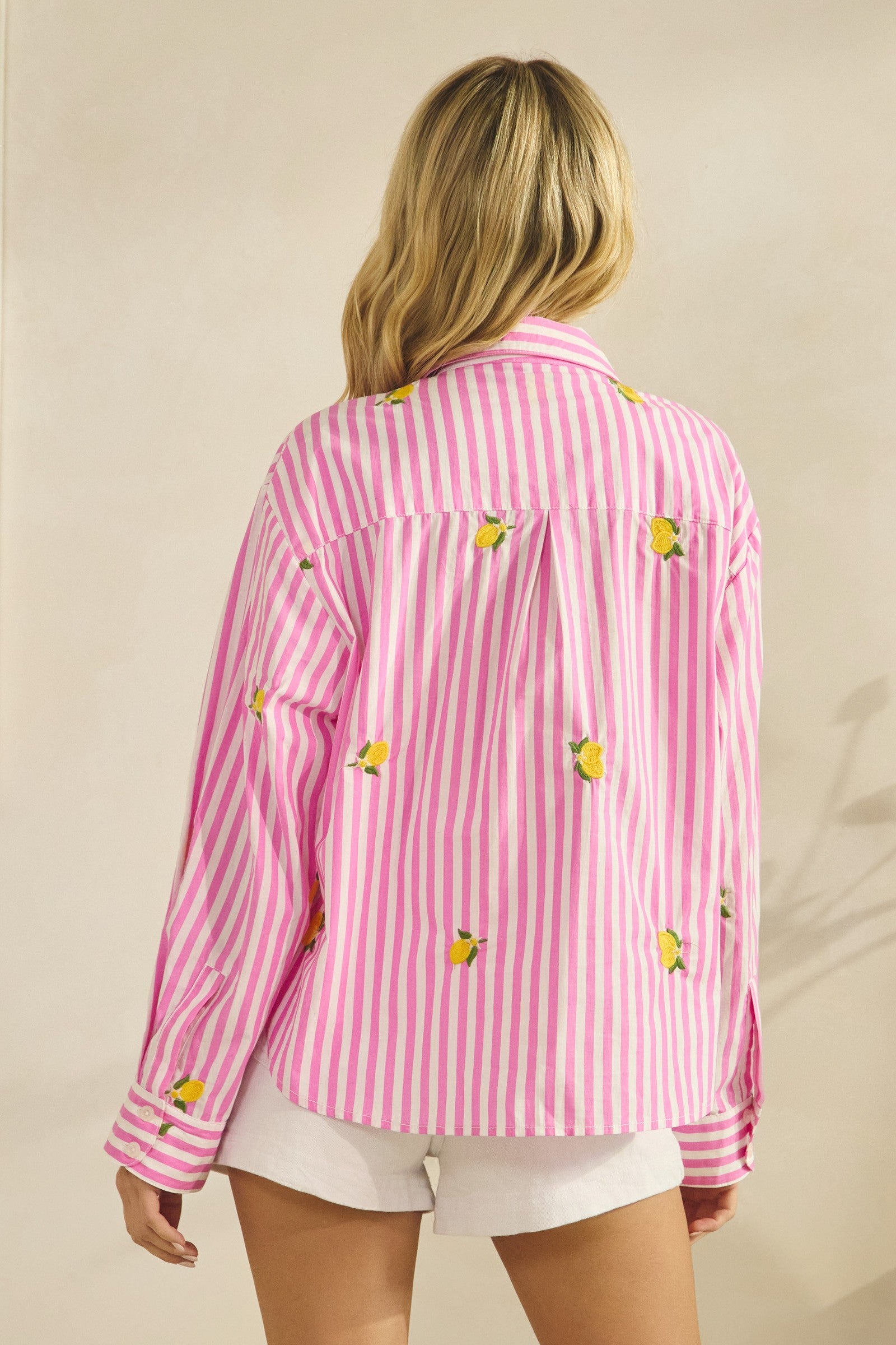 LEMON EMBROIDERED BLOUSE