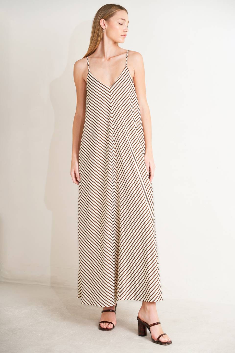 AVERIEE MAXI DRESS