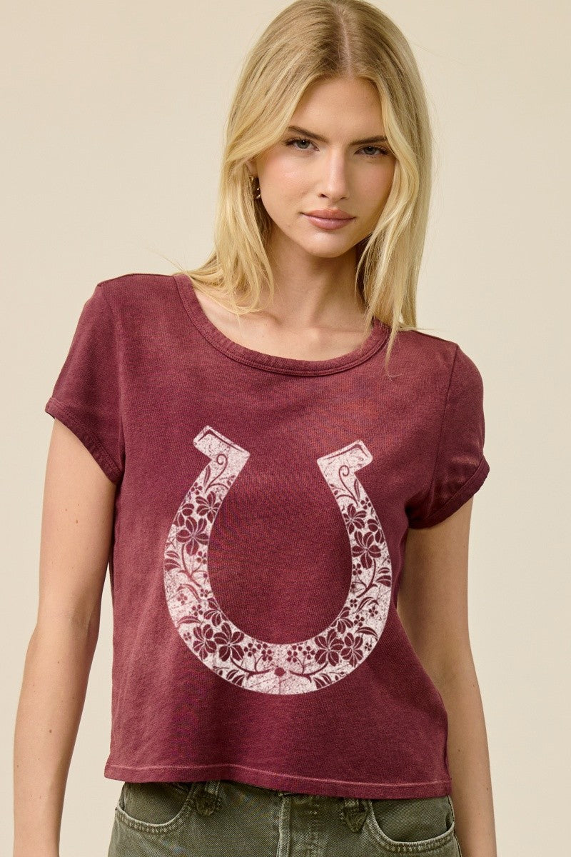 FLORAL HORSESHOE TEE