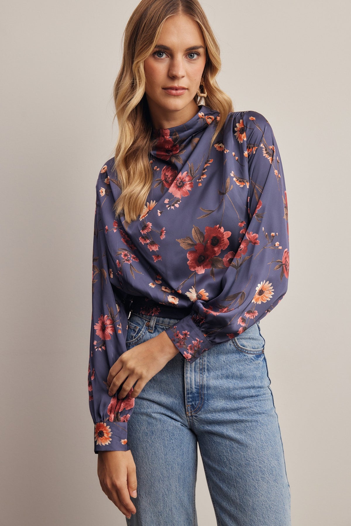 BUNNY BLOUSE