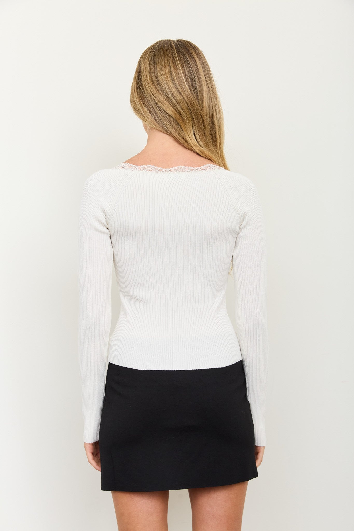 IDELLA SWEATER