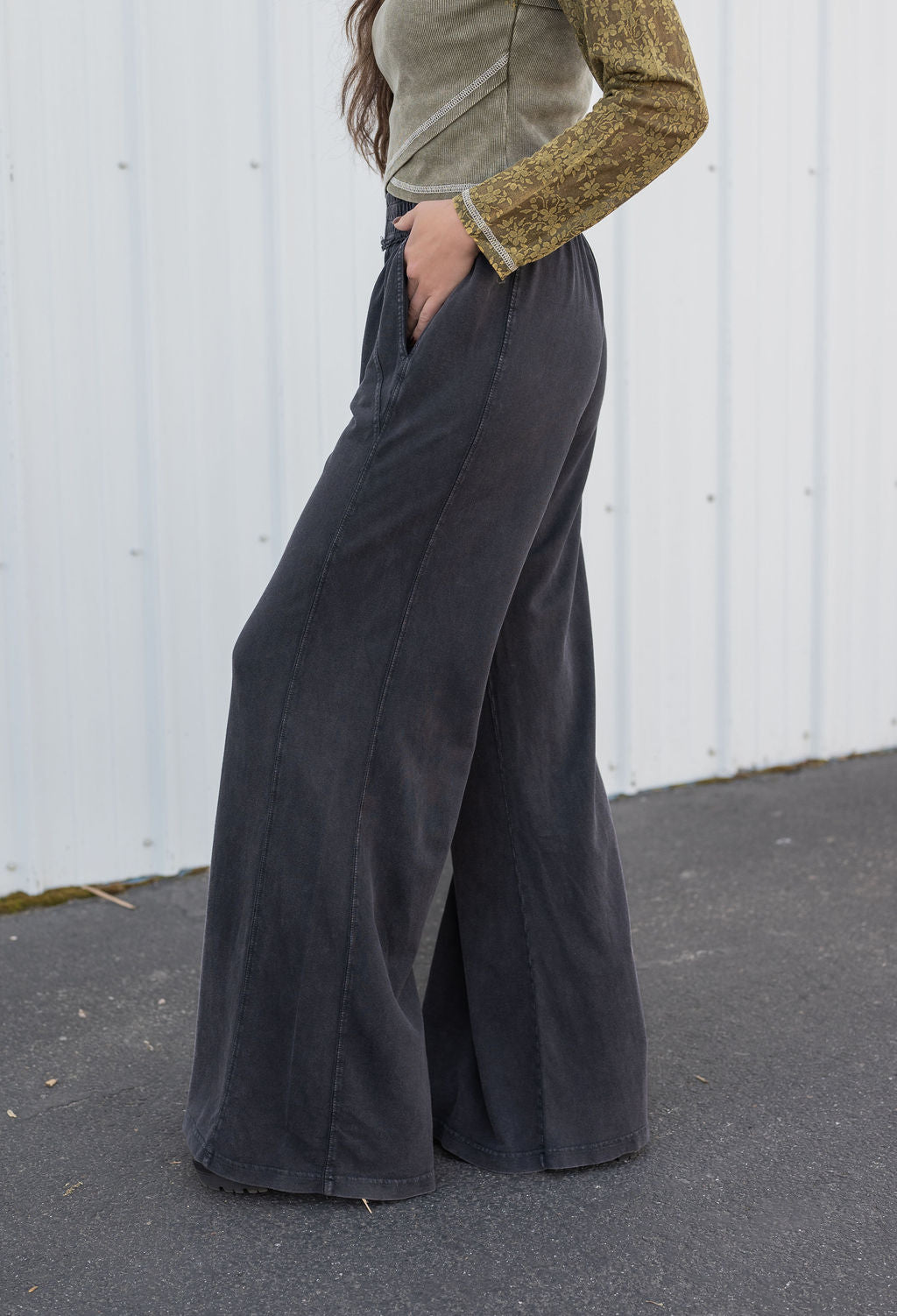 PAMELIA WIDE PANTS