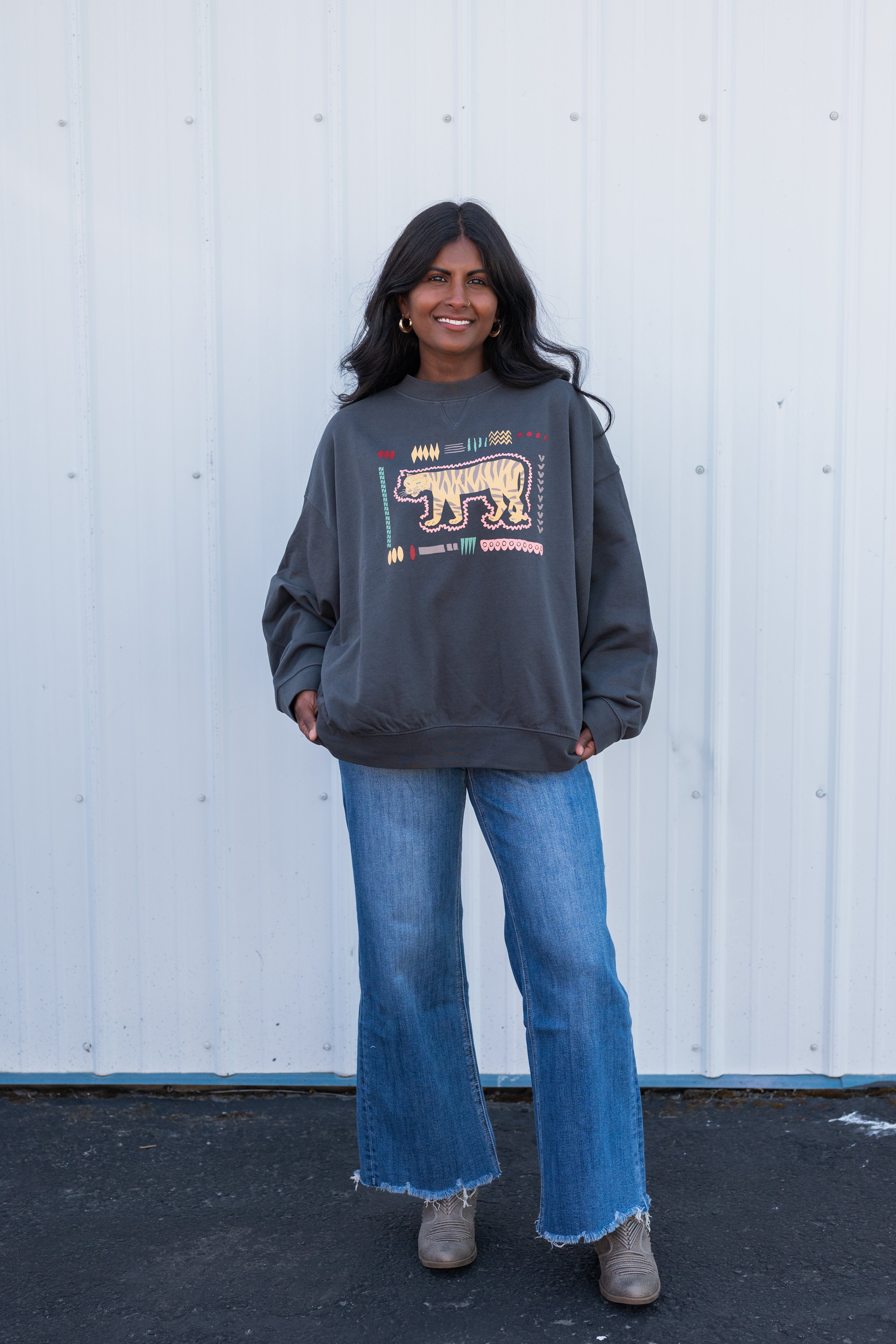 TRIBAL TIGER SWEATSHIRT