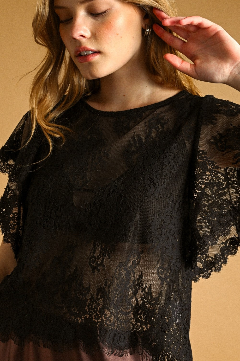 ROSLYN LACE TOP