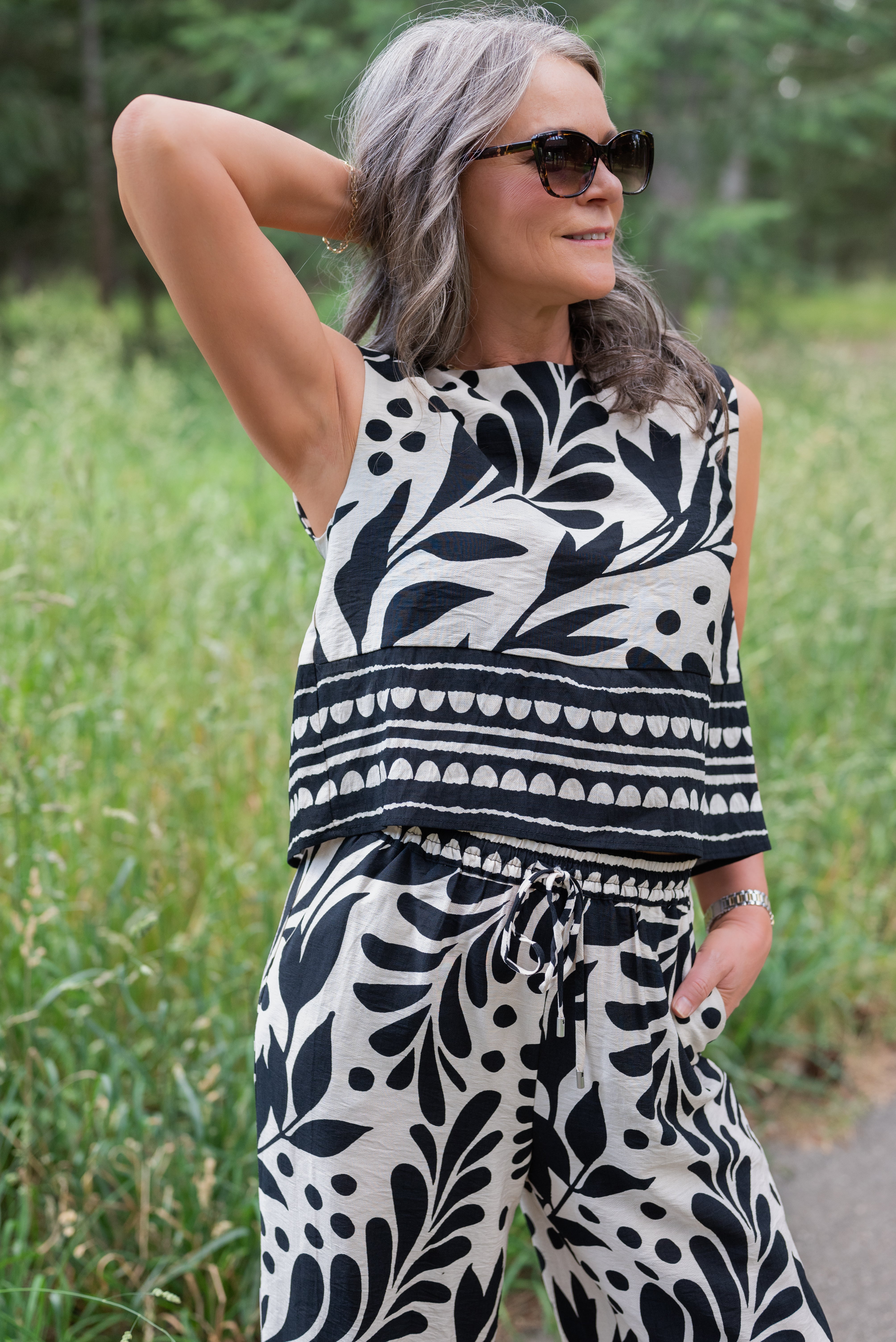 BORDER TANK BLOUSE