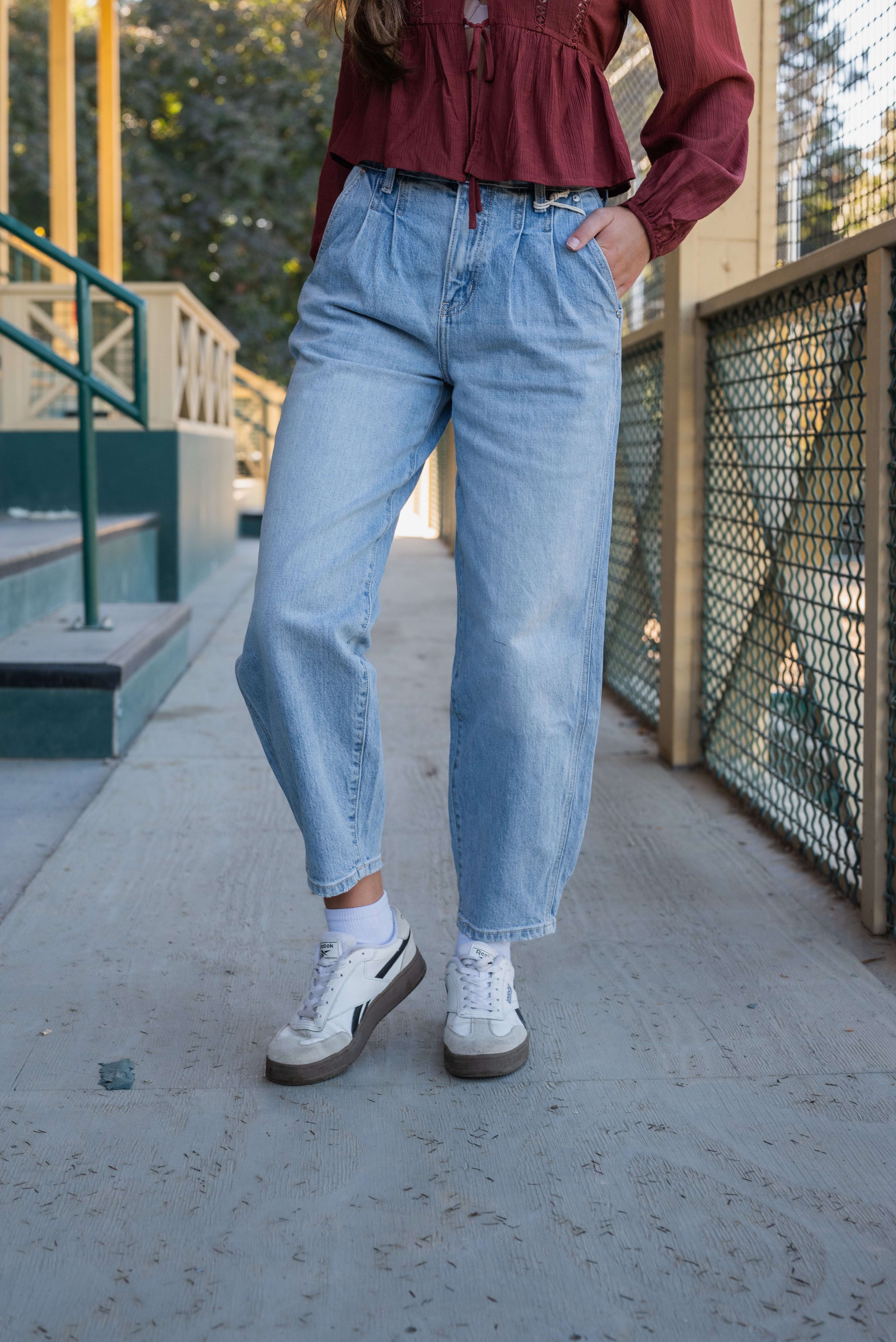 DEVIN HR TAPERED JEAN