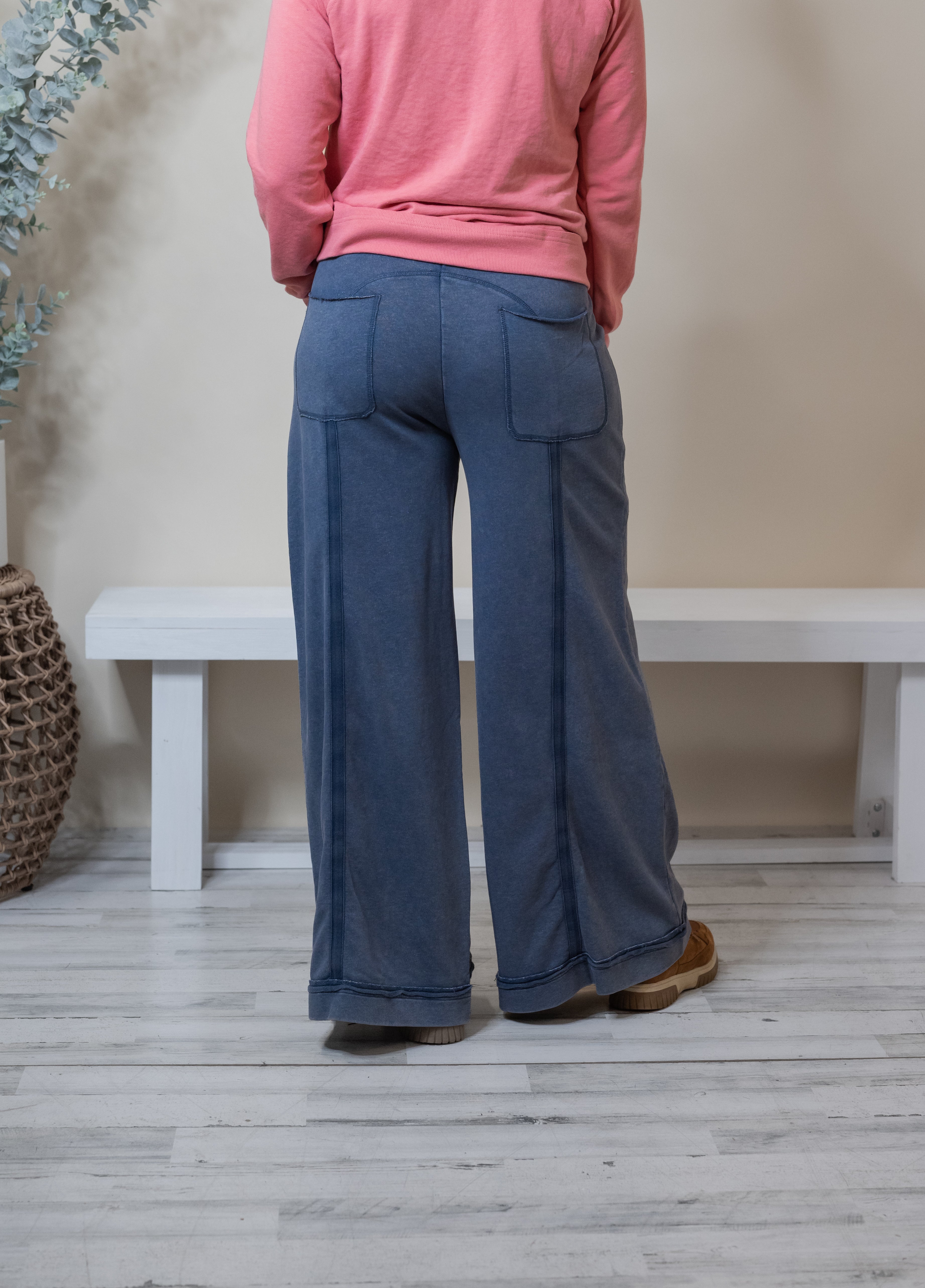 PHYLLIS WIDE LEG PANTS
