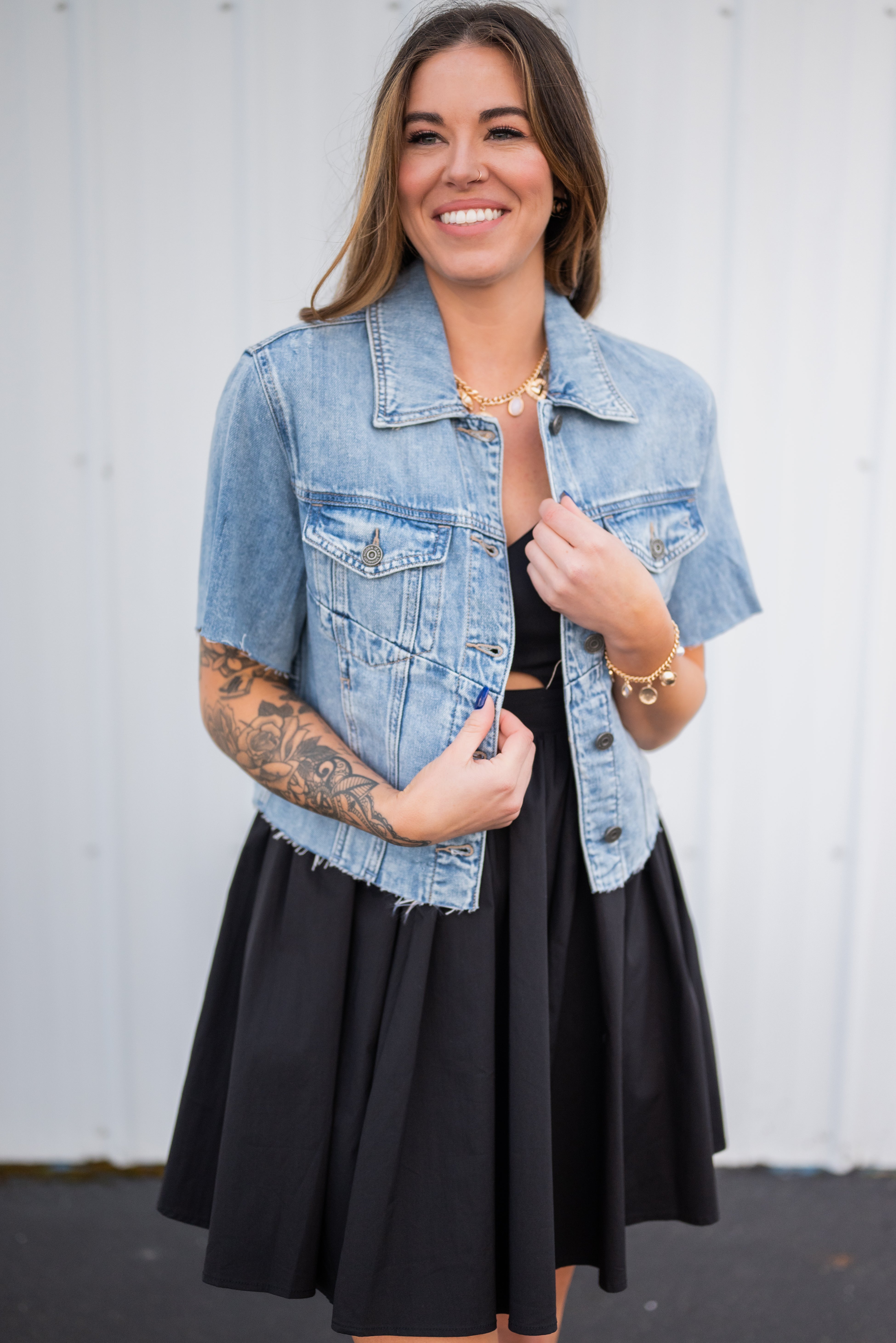 VERA SHORT SLEEVE CROP DENIM JACKET
