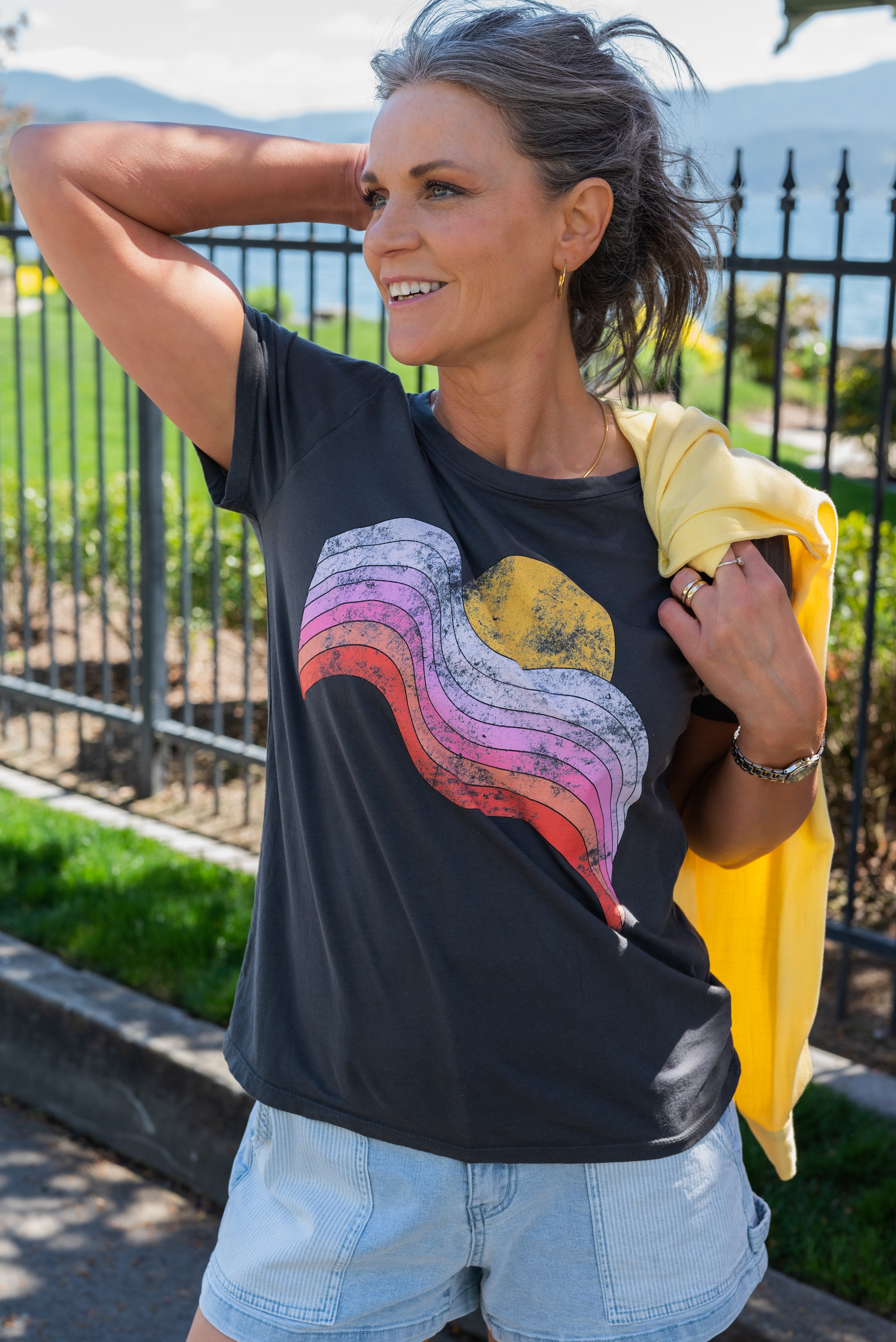 RAINBOW TO SUN TEE