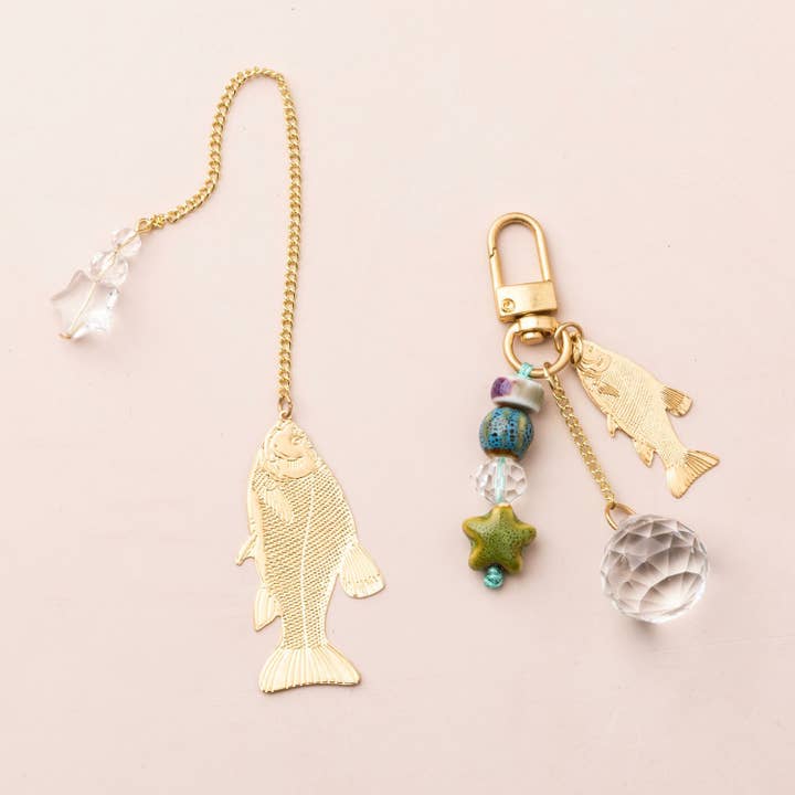 BOOKMARK & KEYCHAIN SET
