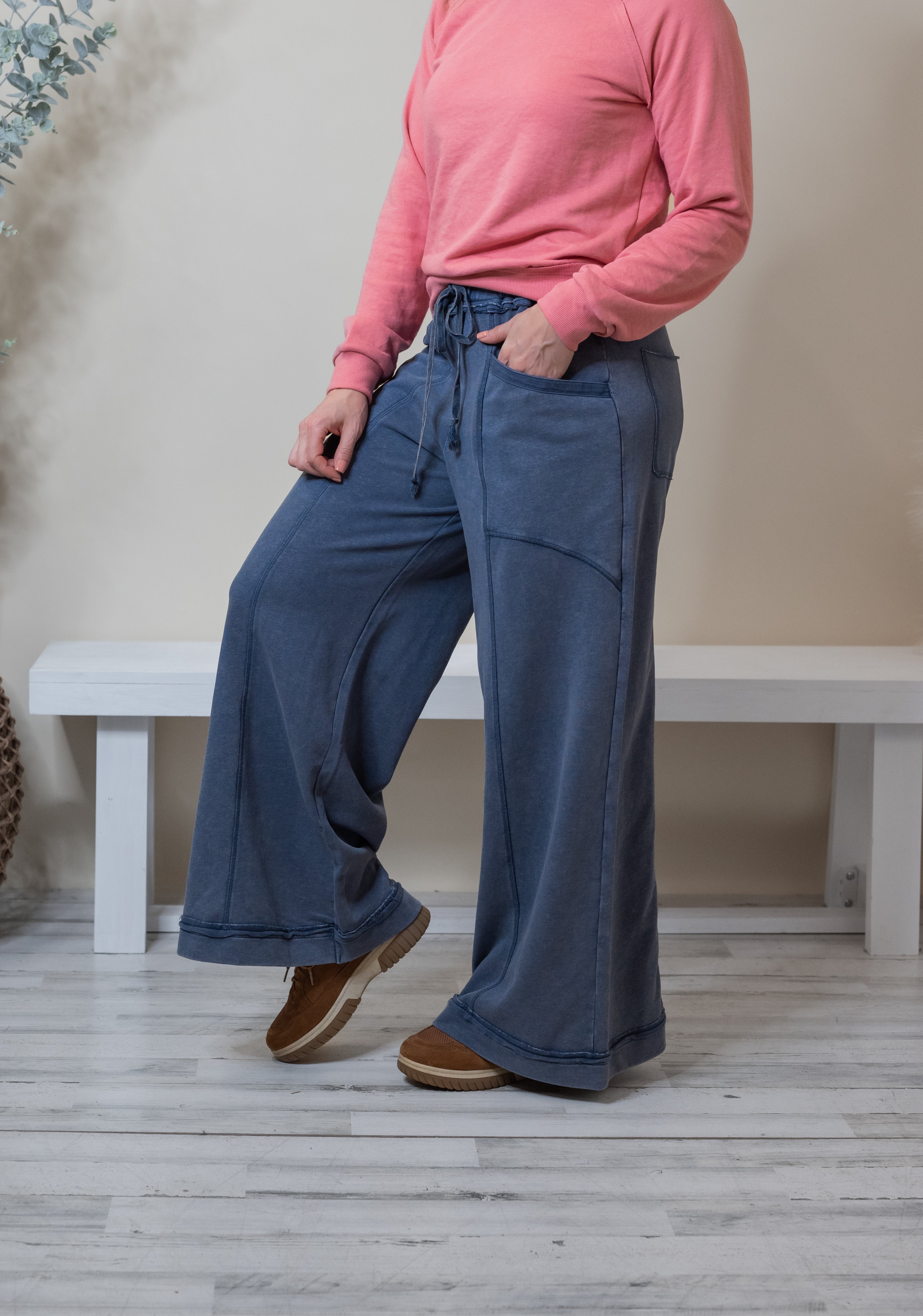 PHYLLIS WIDE LEG PANTS