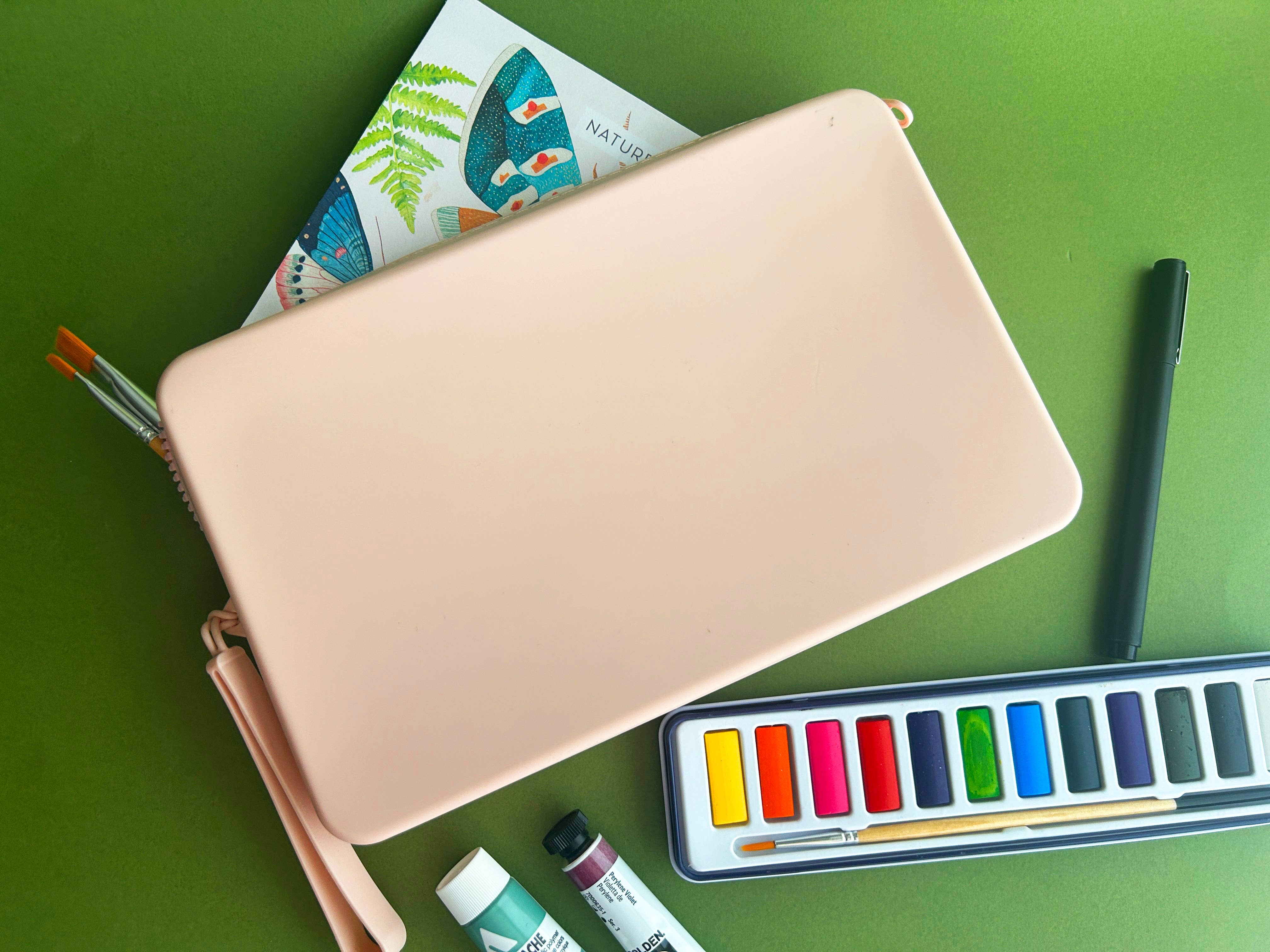 Silicone Art Bag | Waterproof, Washable Art Pouch