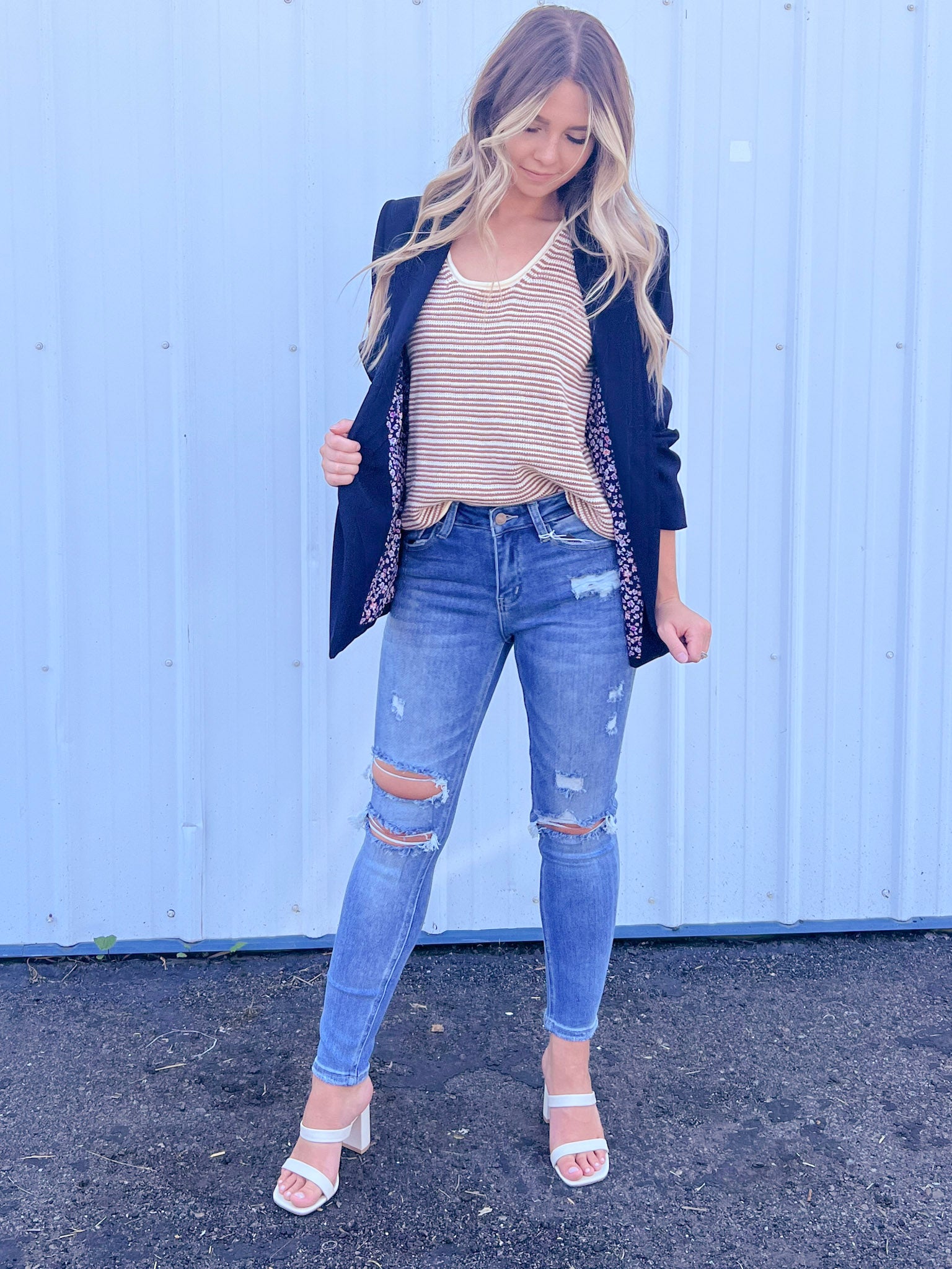 BECKY BLAZER