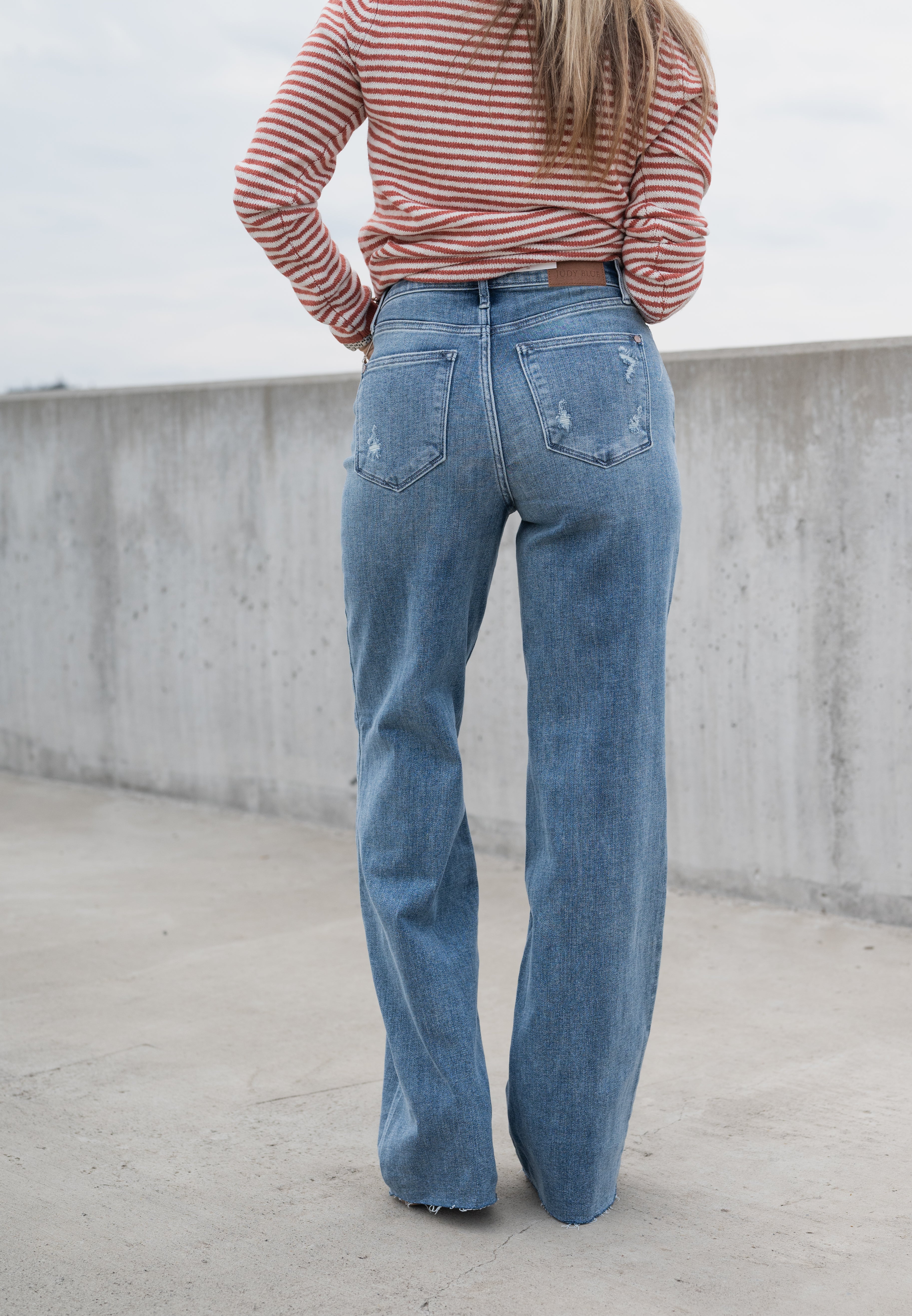 KAMORA V- FRONT BAGGY JEAN