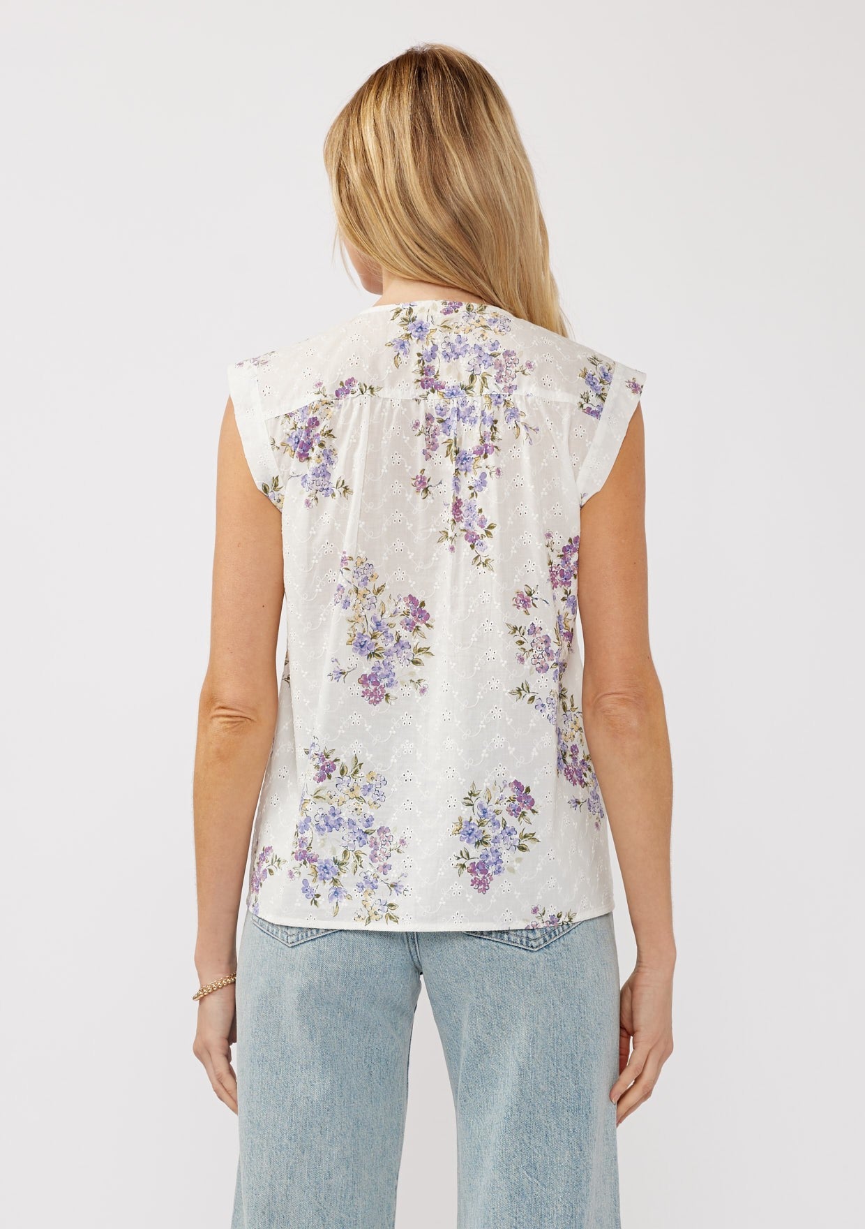 IVY EYELET TOP