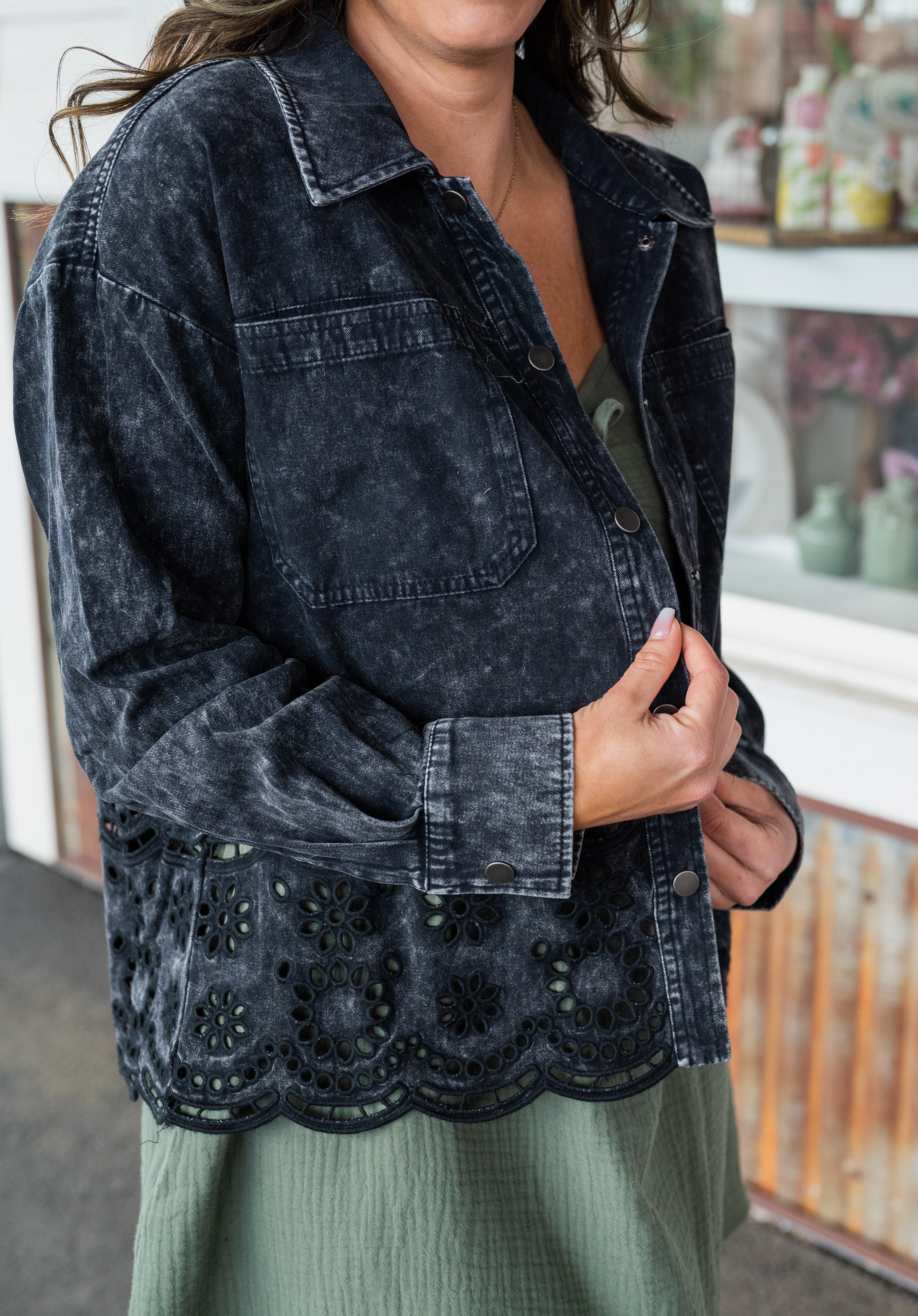 LYDIE EYELET JACKET