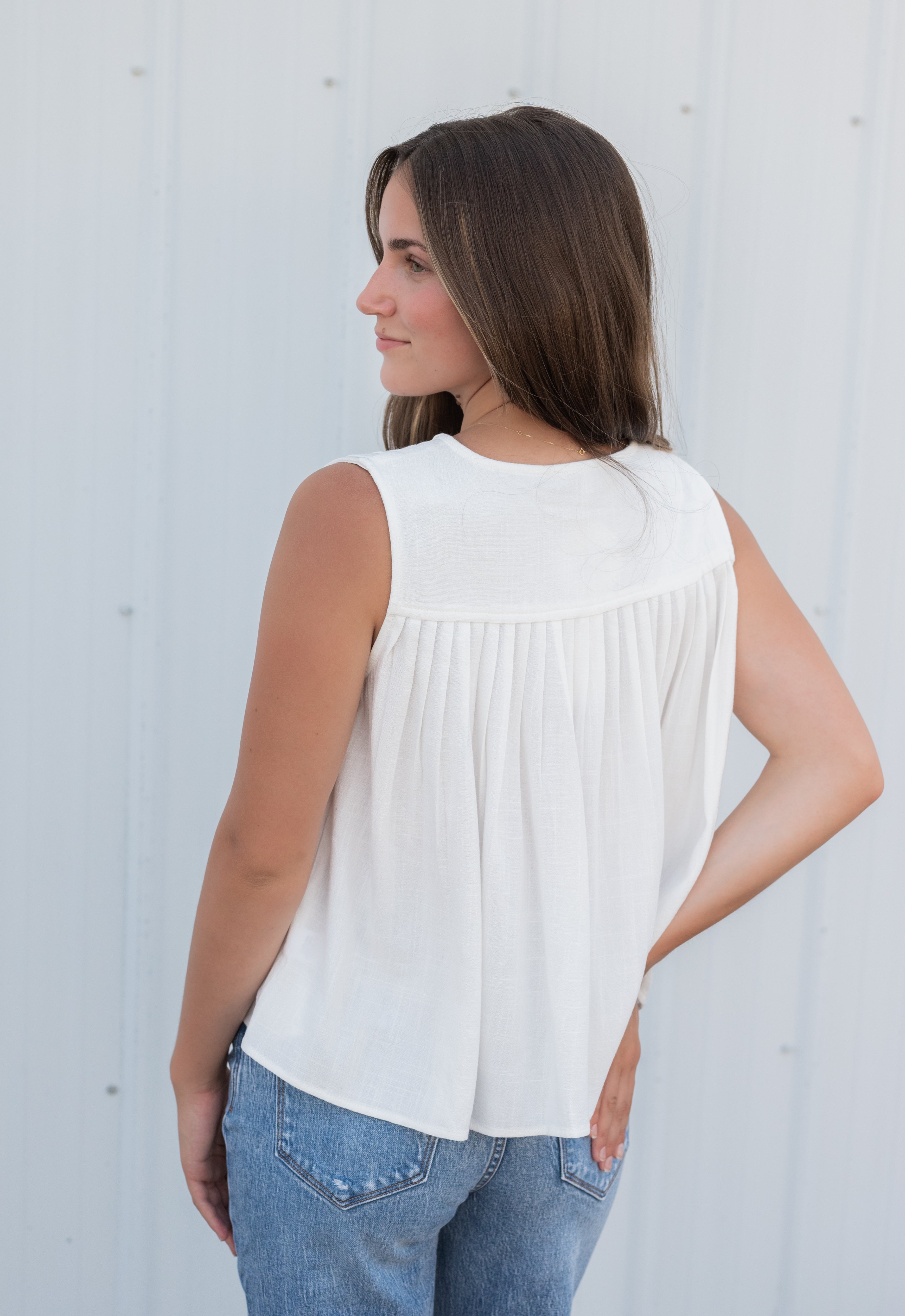 EMMALINE SWING TANK