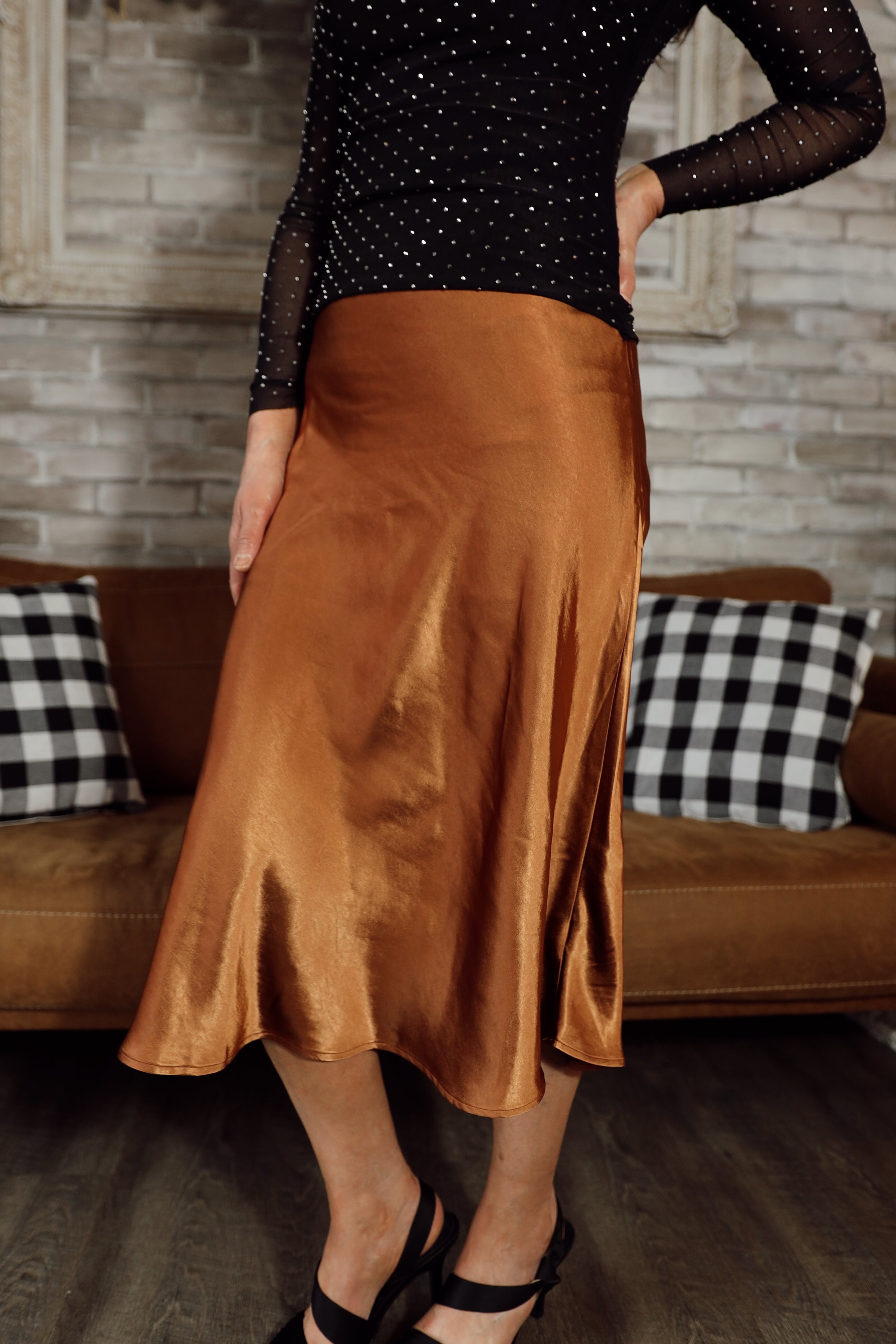 GLENDA SATIN SKIRT
