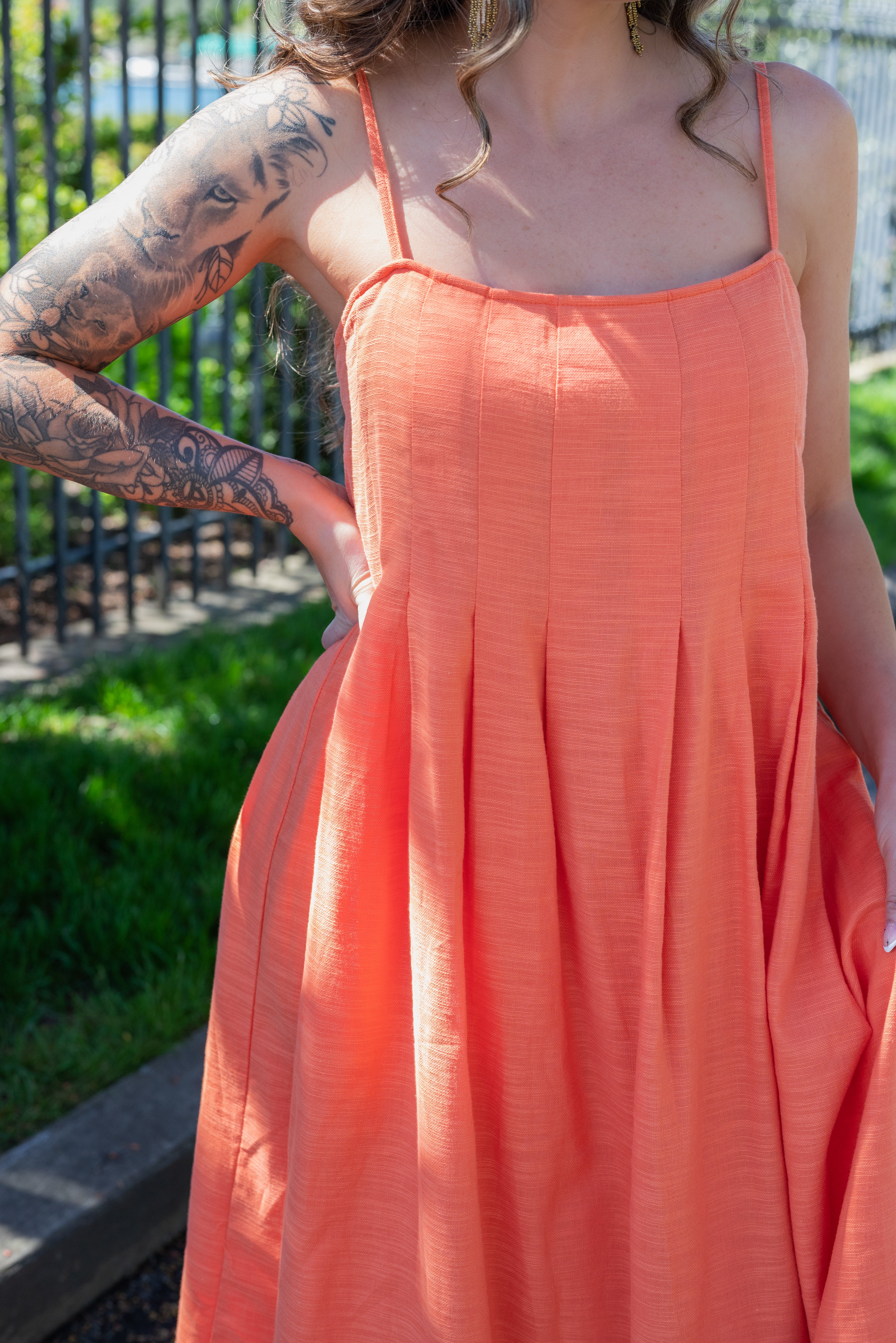 GOOD DAY PLEATED MIDI DRESS