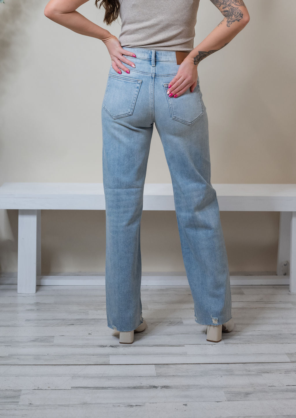 MERLETTA STRAIGHT LEG JEAN