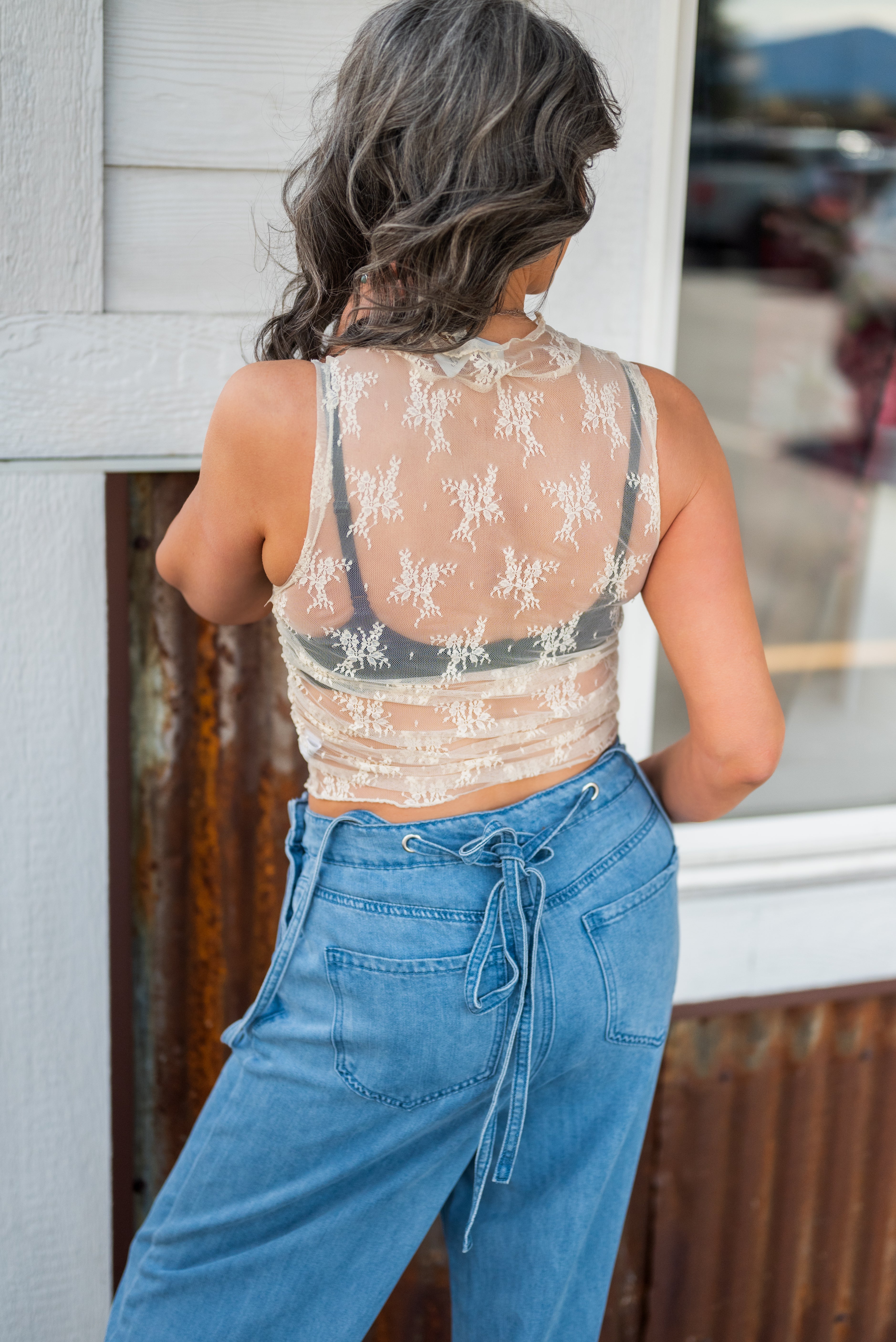 ROSALIE LACE SLVLSS TOP