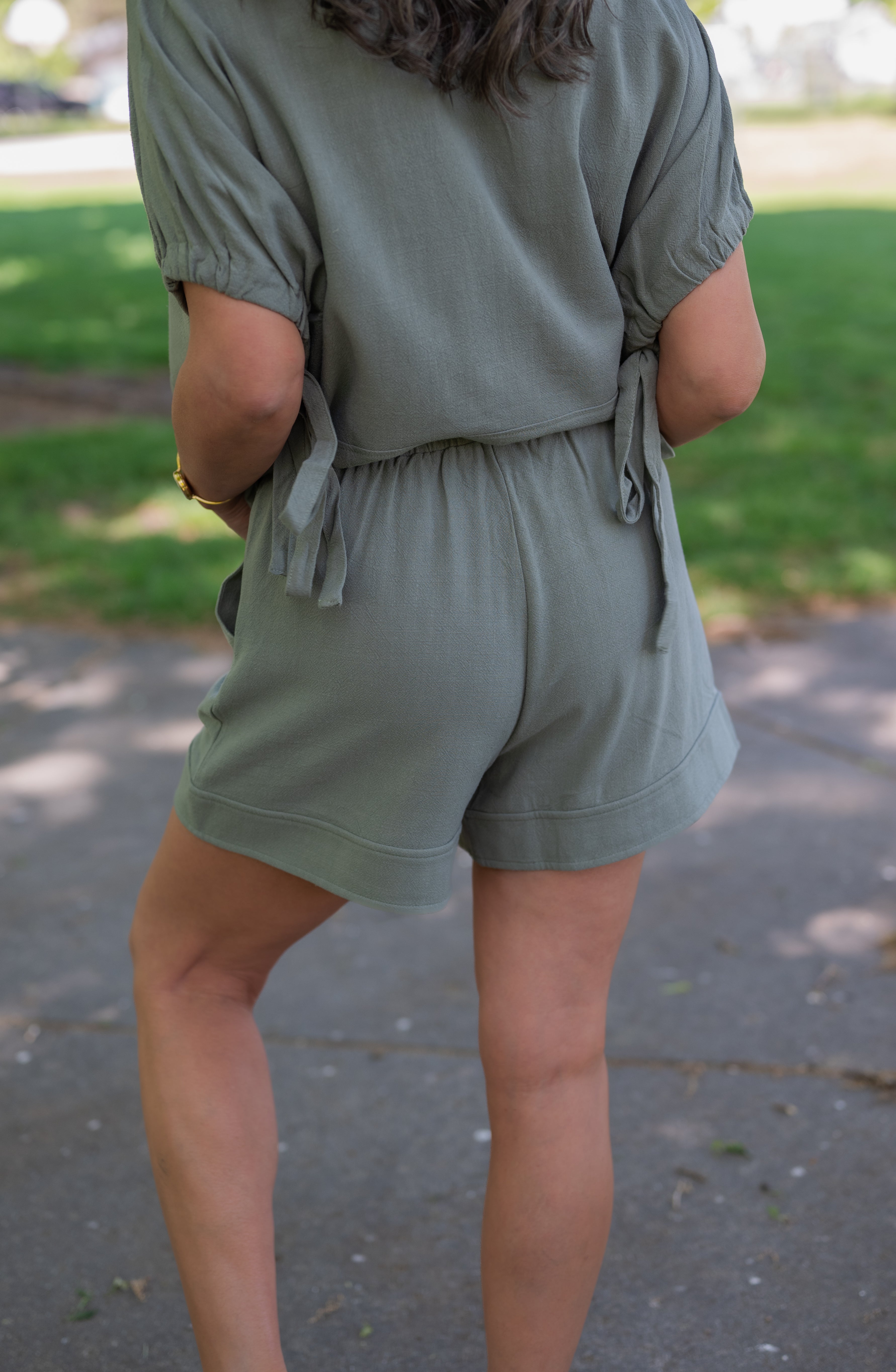 CHERI LINEN SHORTS