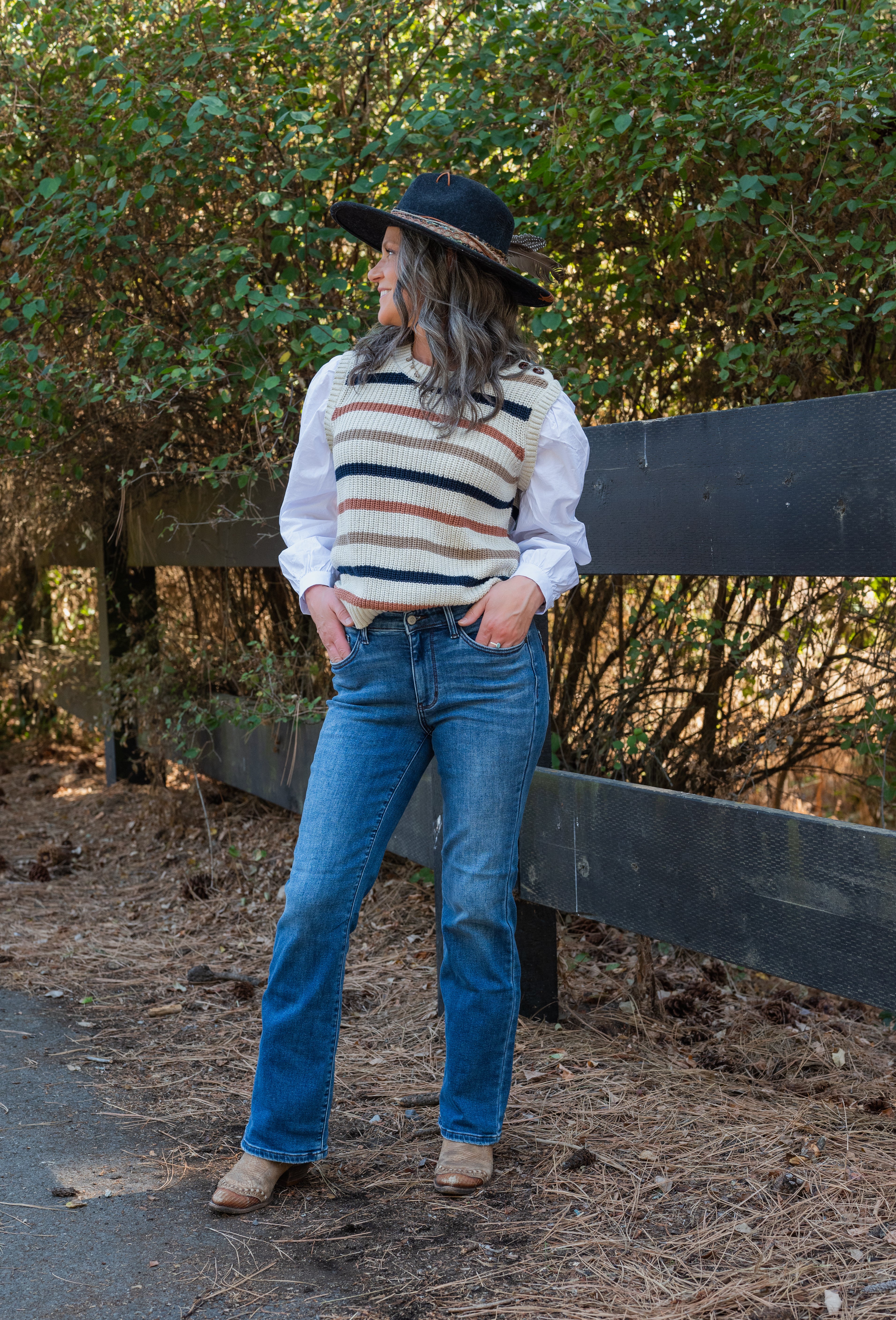 NAOMI SWEATER SHIRT
