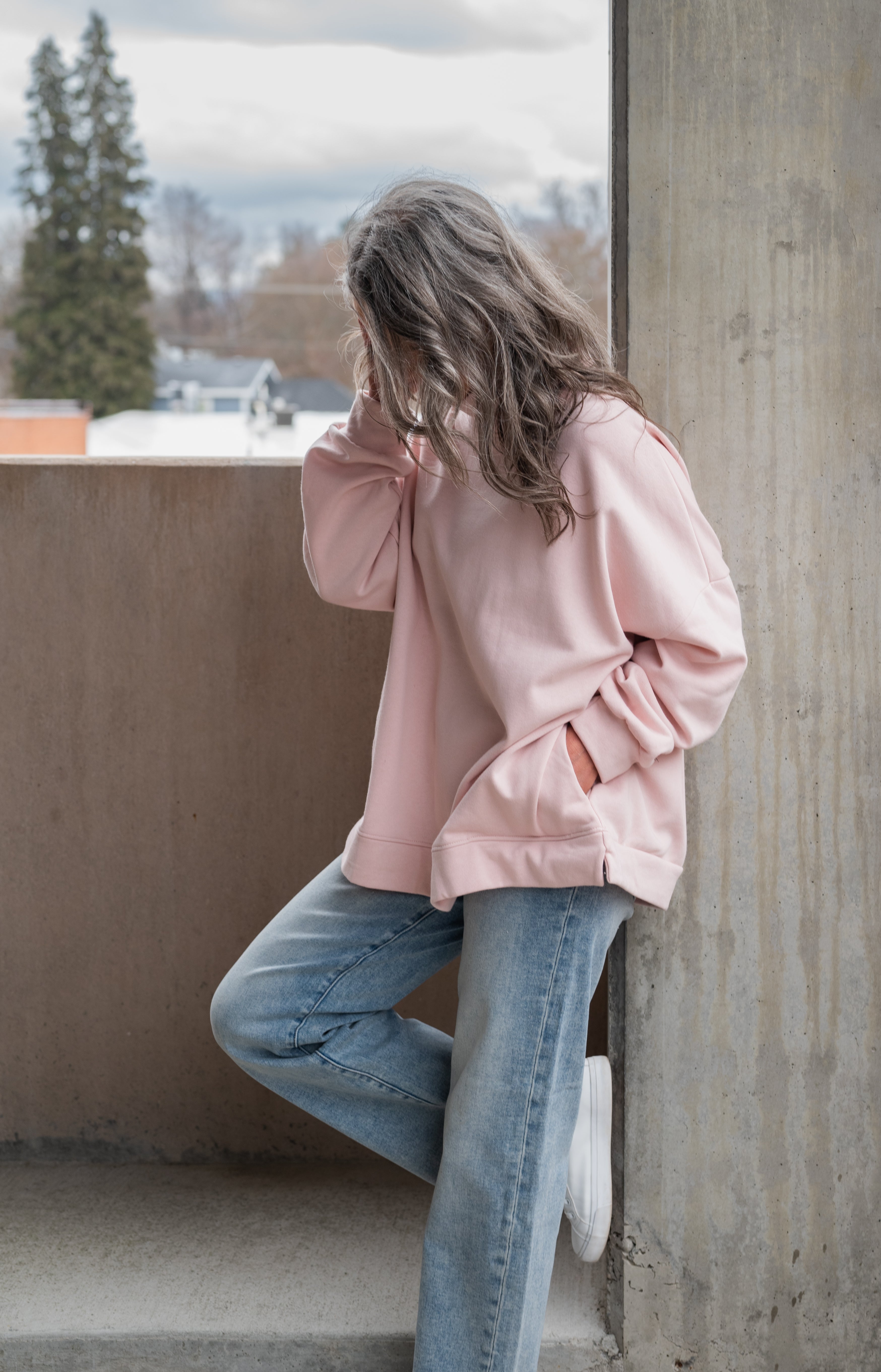TEAGAN MOCKNECK SWEATSHIRT