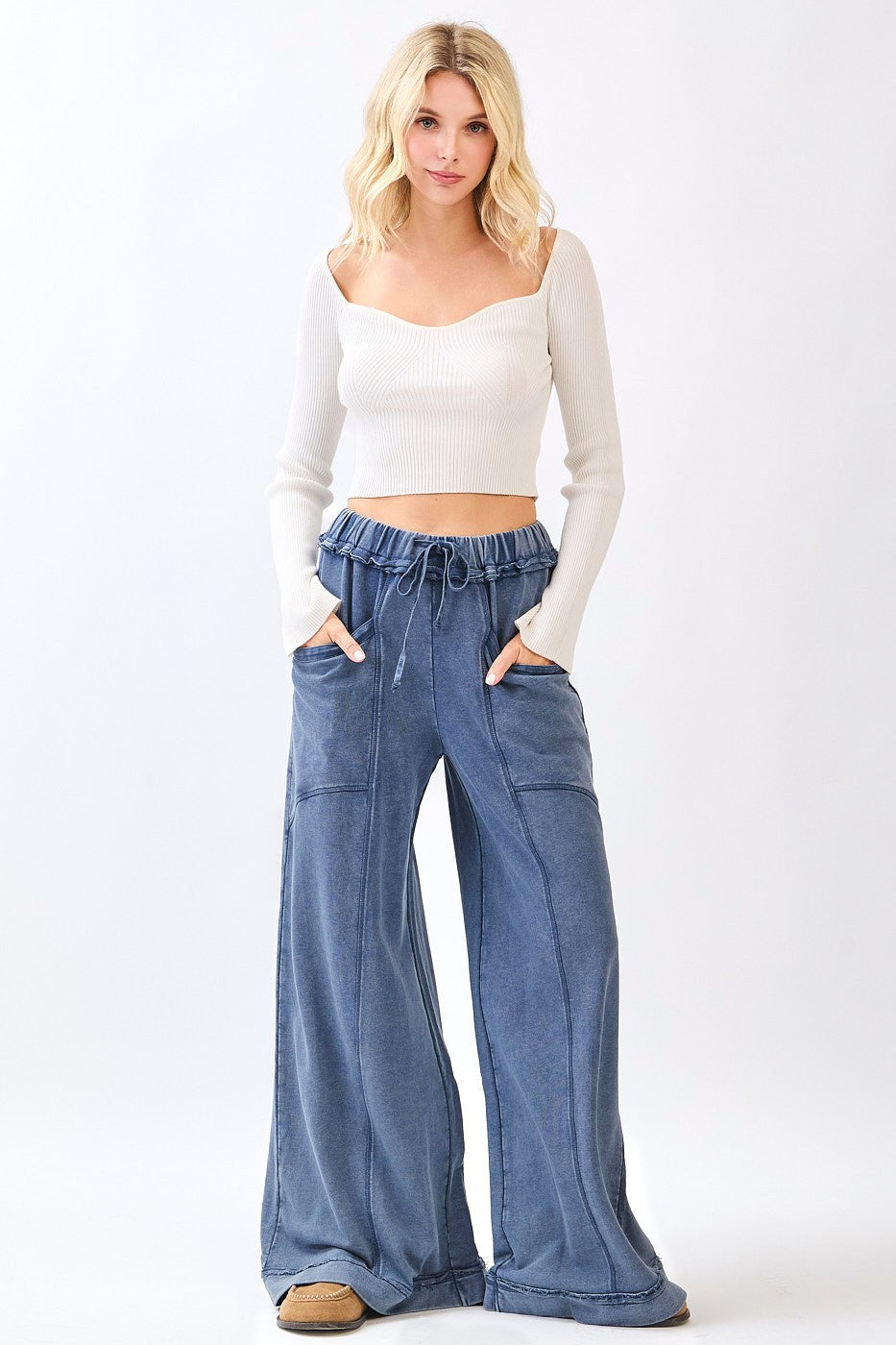 PHYLLIS WIDE LEG PANTS