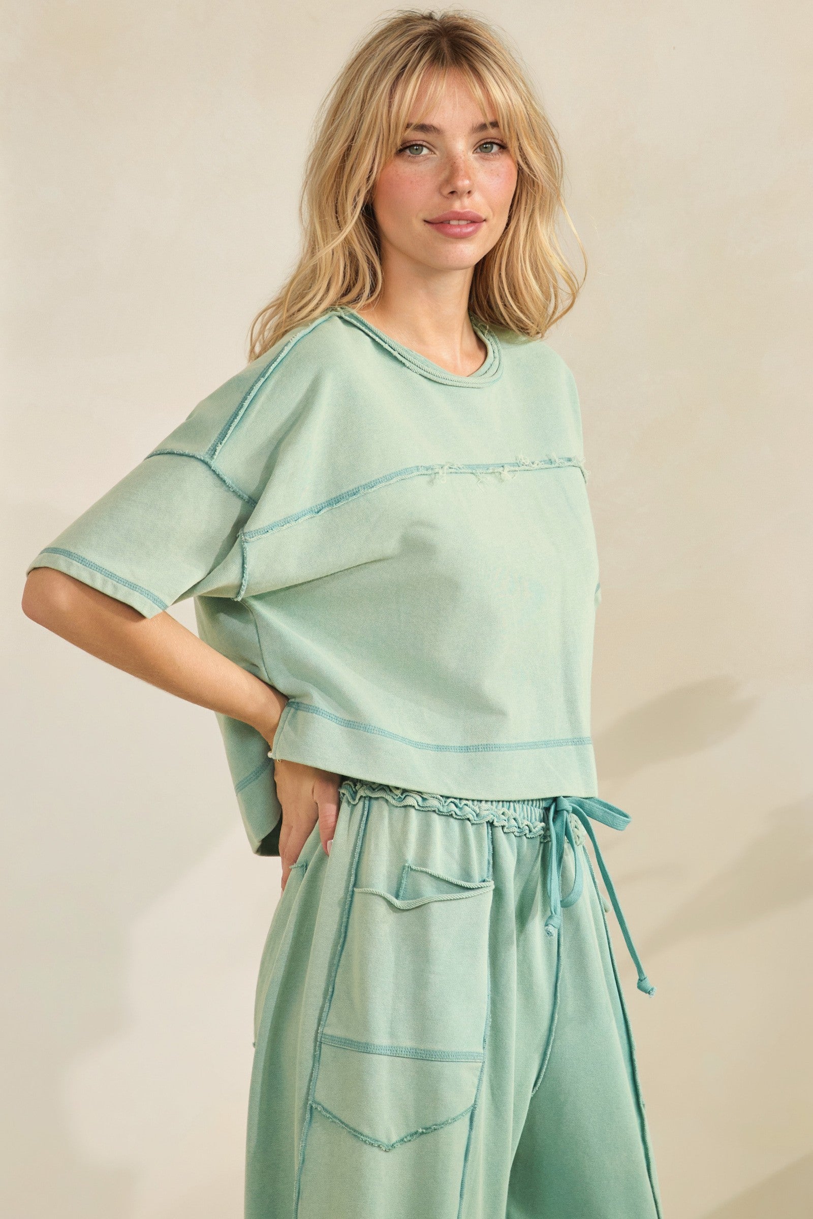 EASY BREEZY TOP