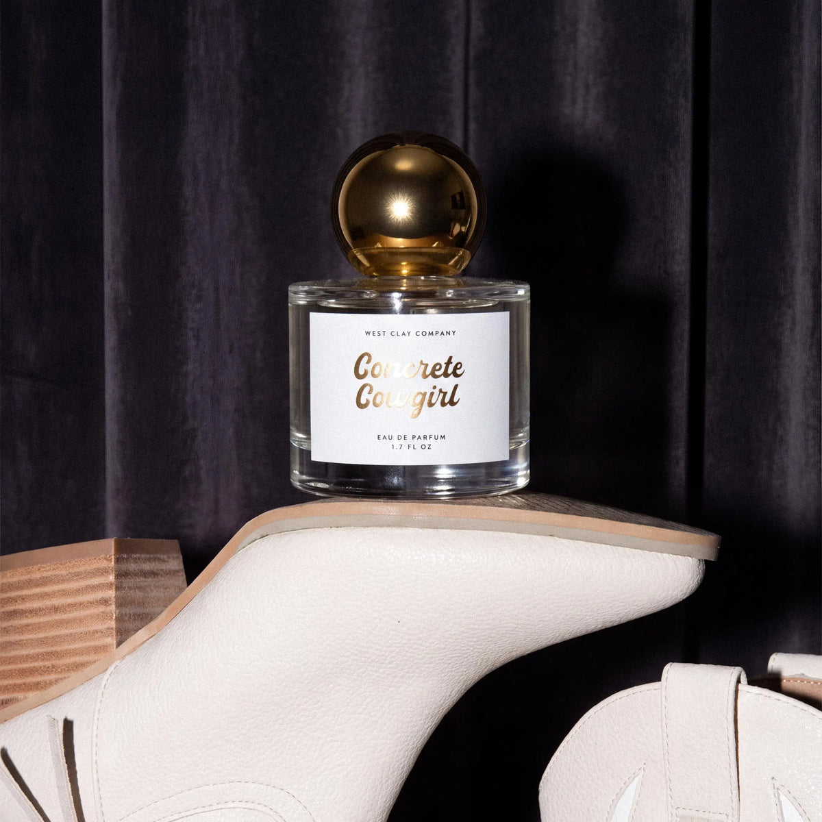 CONCRETE COWGIRL | Amber, Cedarwood and Saffron Perfume