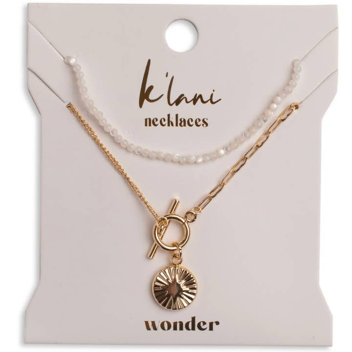"Wonder" Gold Star with White Bead Necklace Set