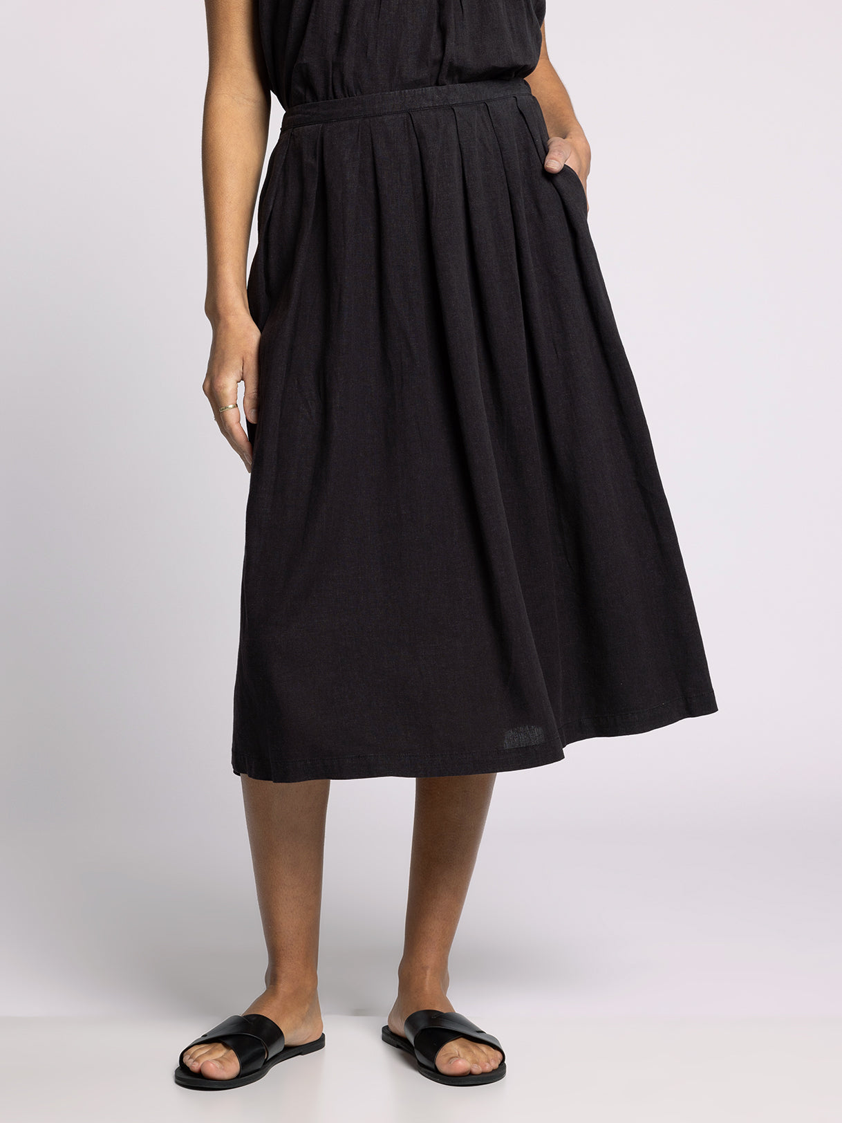 LYDIA SKIRT