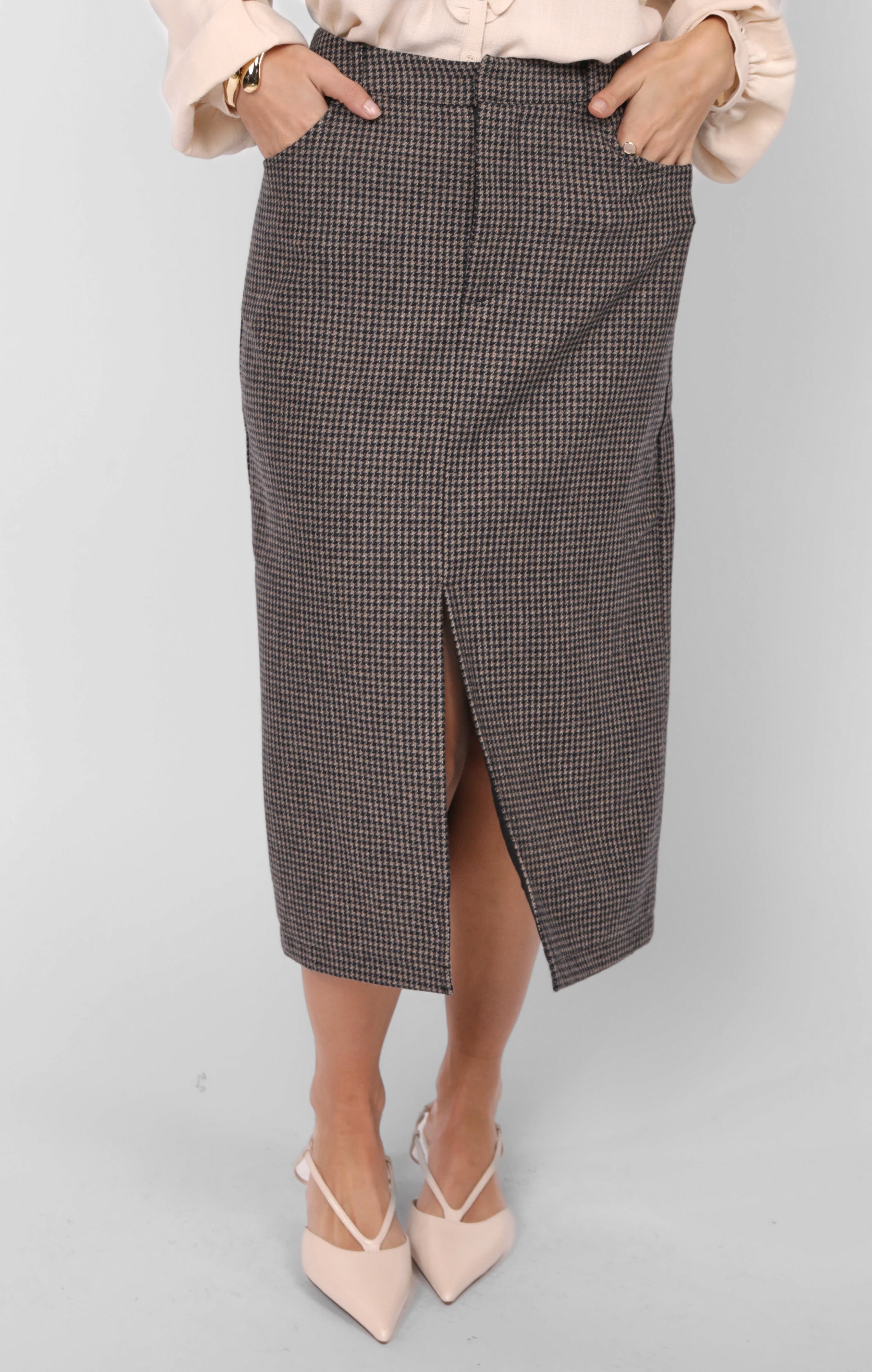 OUTTA HERE HOUNDSTOOTH SKIRT