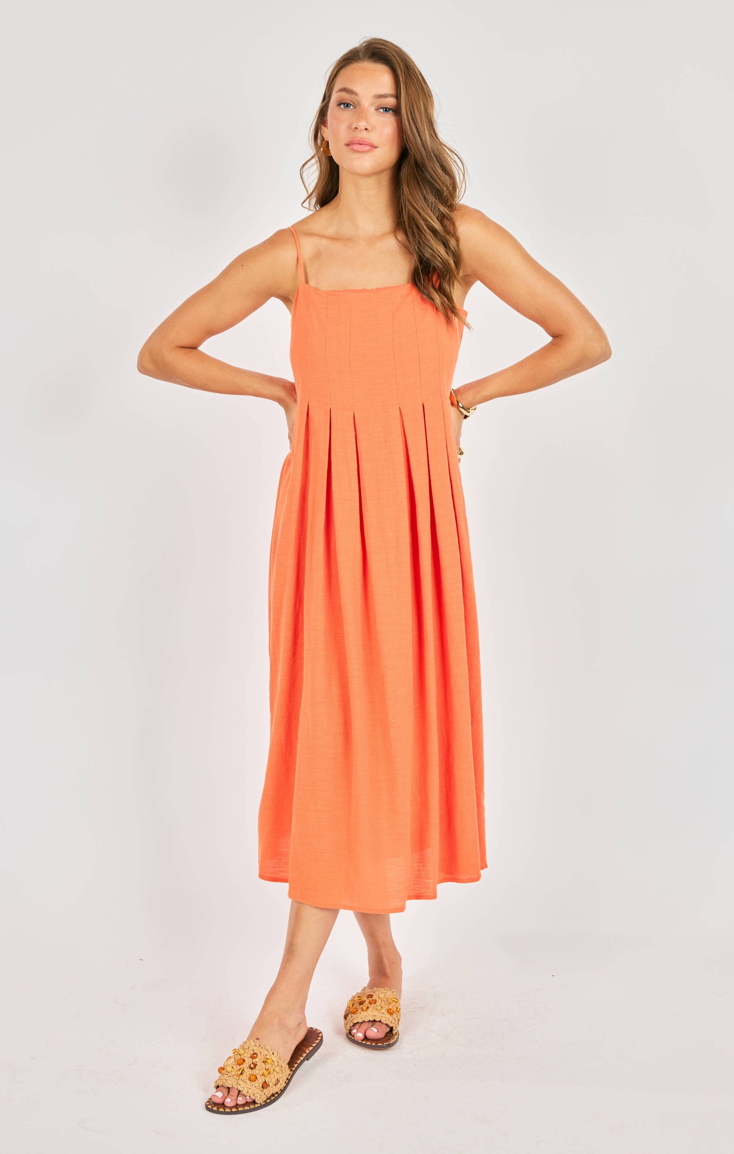 GOOD DAY PLEATED MIDI DRESS