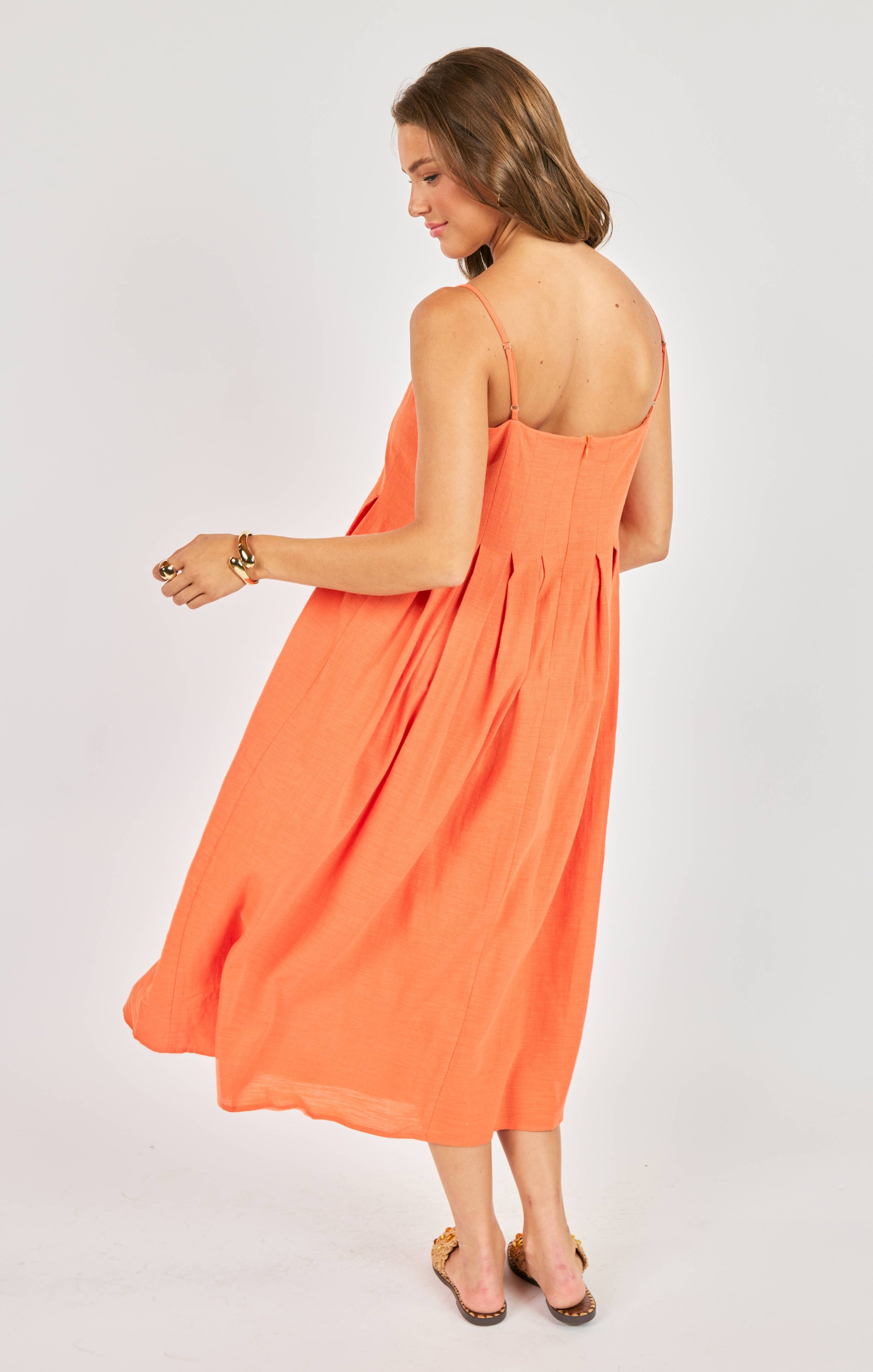 GOOD DAY PLEATED MIDI DRESS