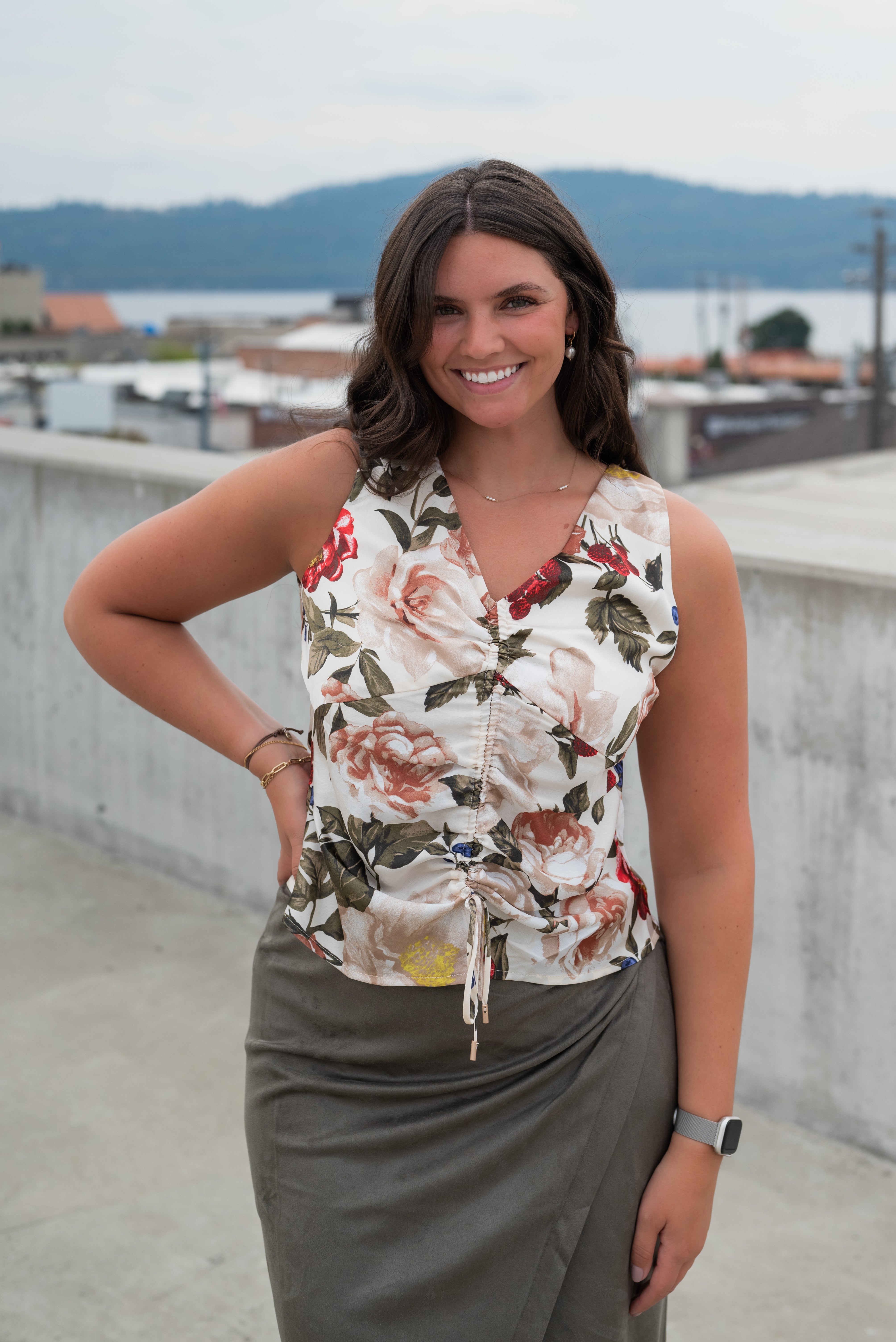 MAISY FLORAL TOP